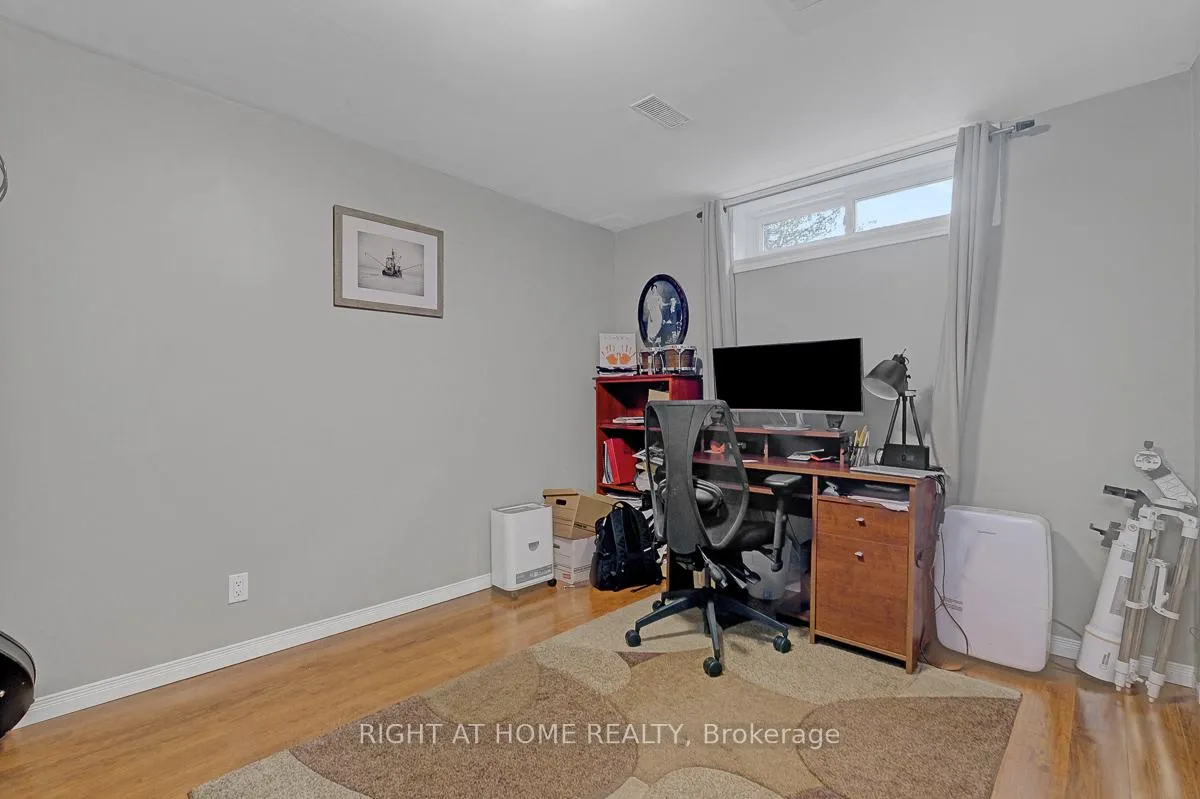 Photo 35 of 1899 Rosewind Court, Ottawa, Chapel Hill — HOMEH