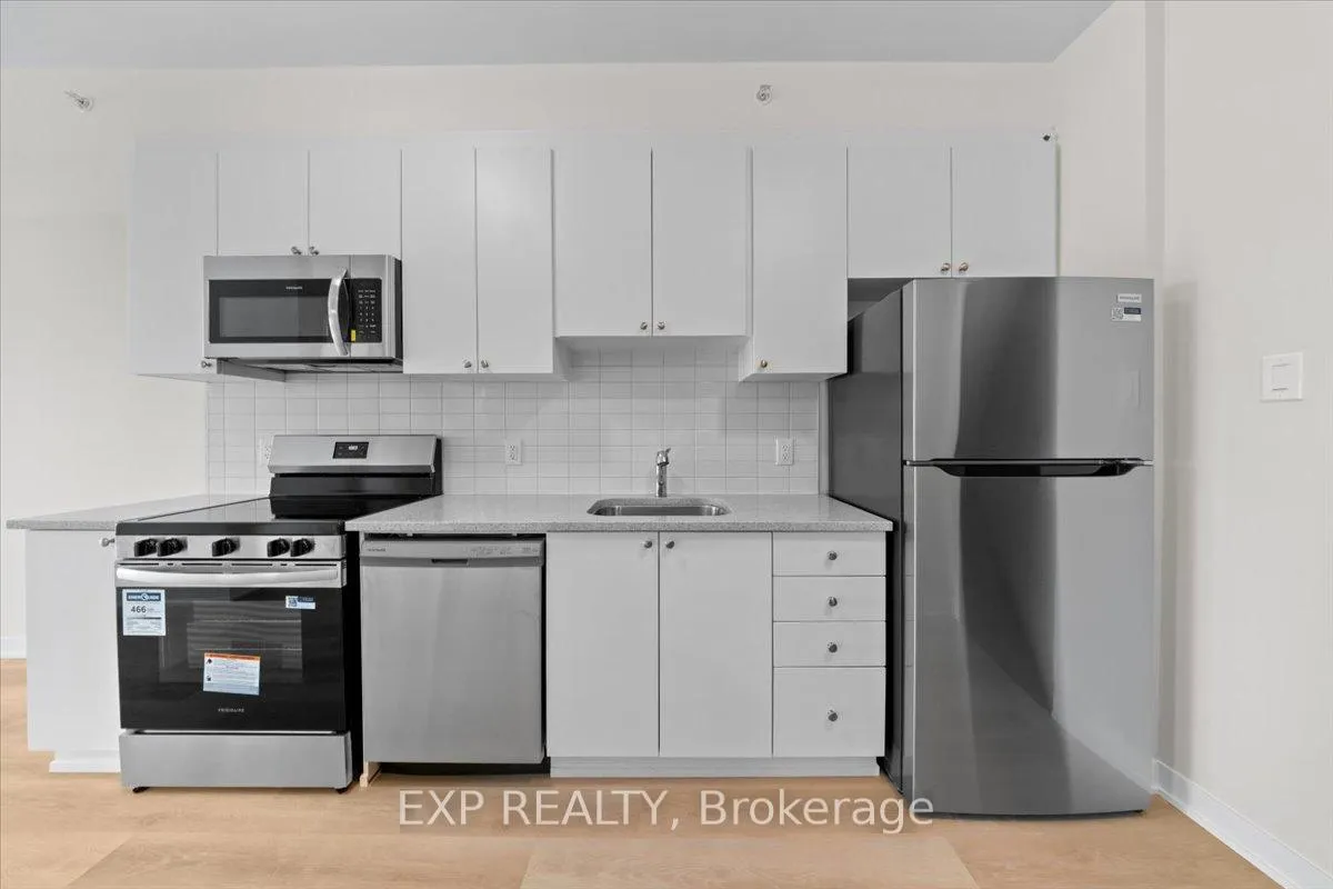 Photo 5 of Unit 212, 2376 Tenth Line Road, Ottawa, Avalon West — HOMEH