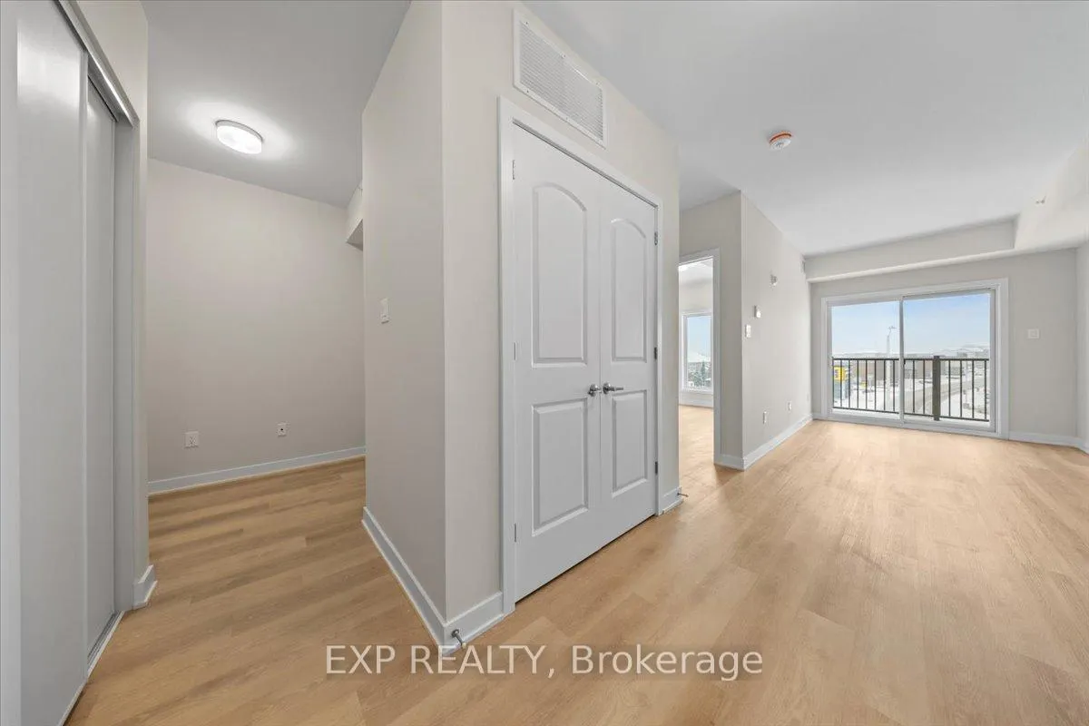 Photo 13 of Unit 212, 2376 Tenth Line Road, Ottawa, Avalon West — HOMEH