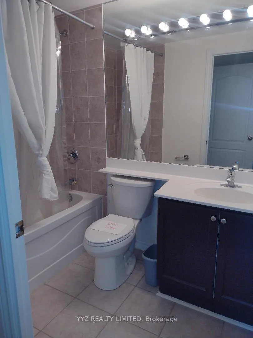 Photo 8 of Unit 1702, 88 Promenade Circle, Vaughan, Brownridge — HOMEH