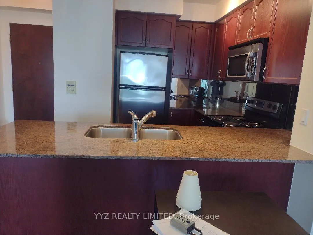 Photo 10 of Unit 1702, 88 Promenade Circle, Vaughan, Brownridge — HOMEH