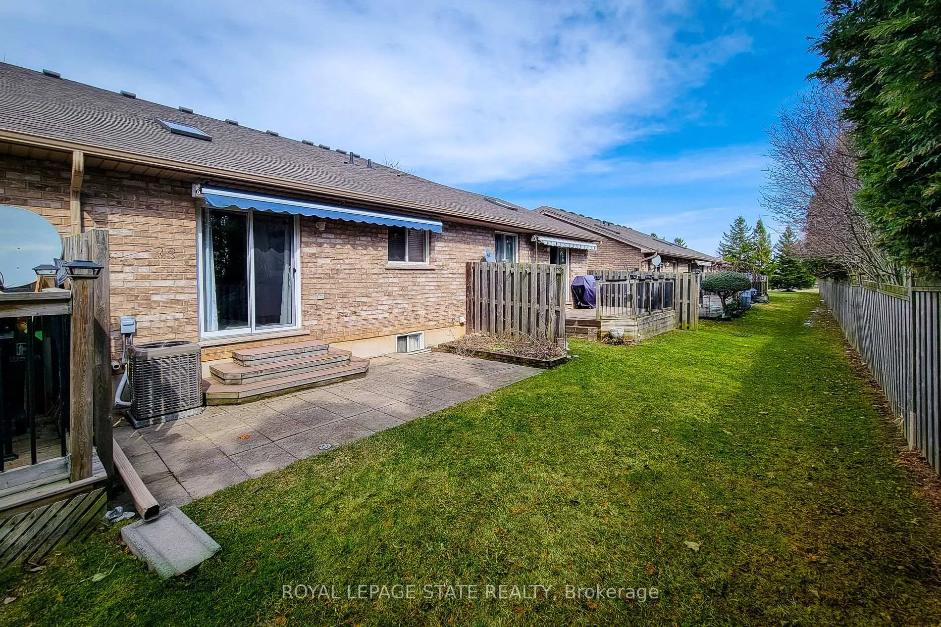 Photo 4 of Unit 22, 751 Rymal Road W, Hamilton, Carpenter — HOMEH