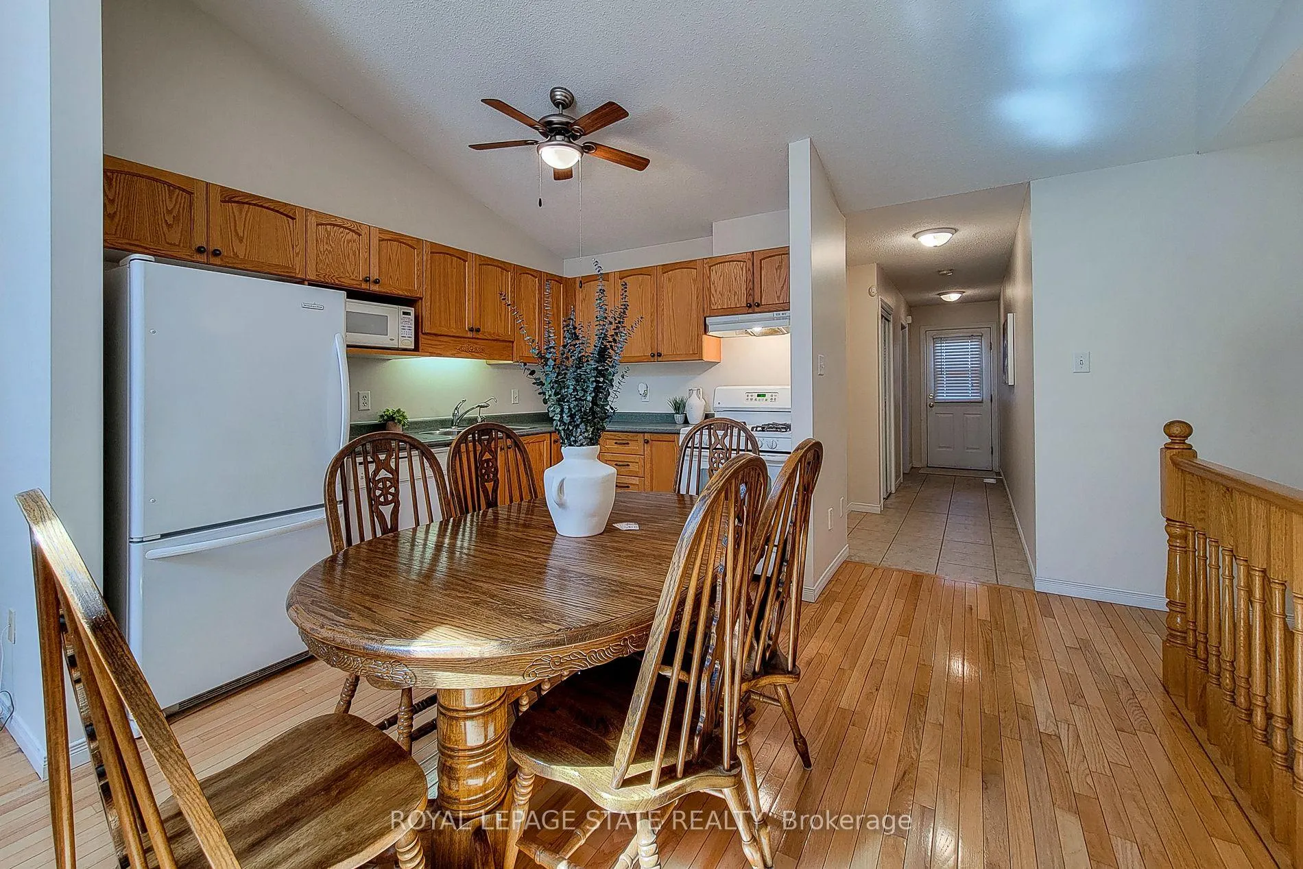 Photo 24 of Unit 22, 751 Rymal Road W, Hamilton, Carpenter — HOMEH