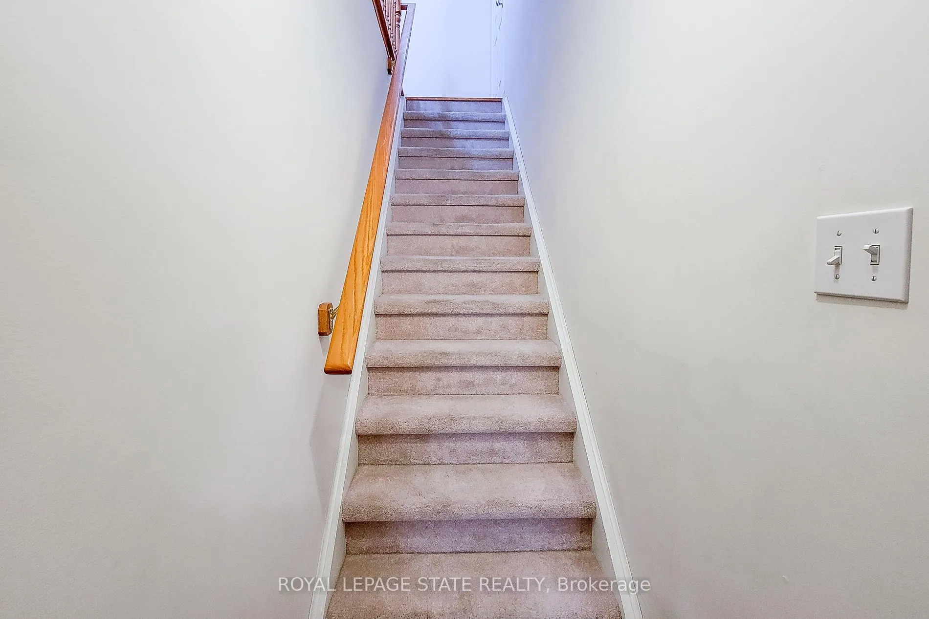 Photo 31 of Unit 22, 751 Rymal Road W, Hamilton, Carpenter — HOMEH