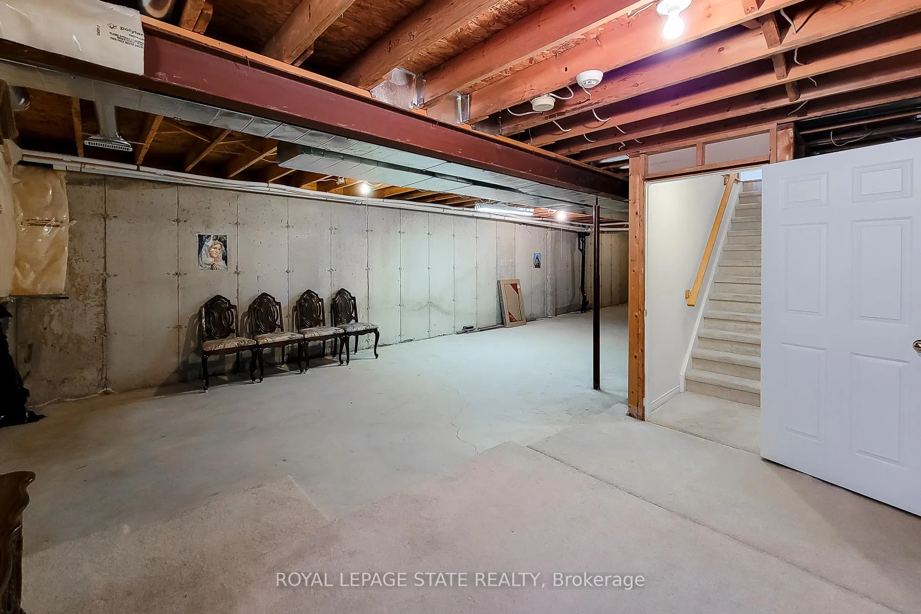 Photo 32 of Unit 22, 751 Rymal Road W, Hamilton, Carpenter — HOMEH