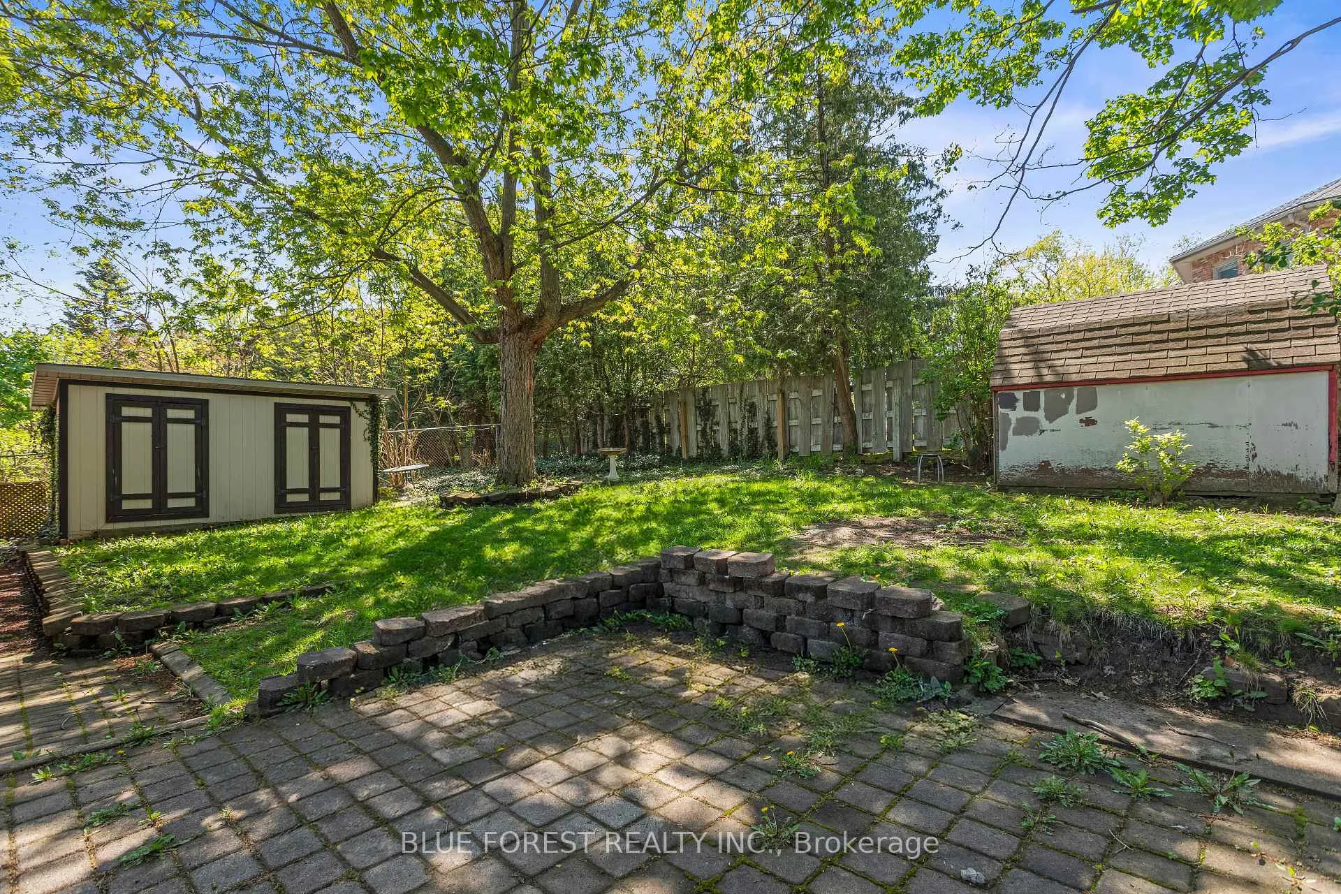Photo 35 of 255 Delta Place, London, South D — HOMEH
