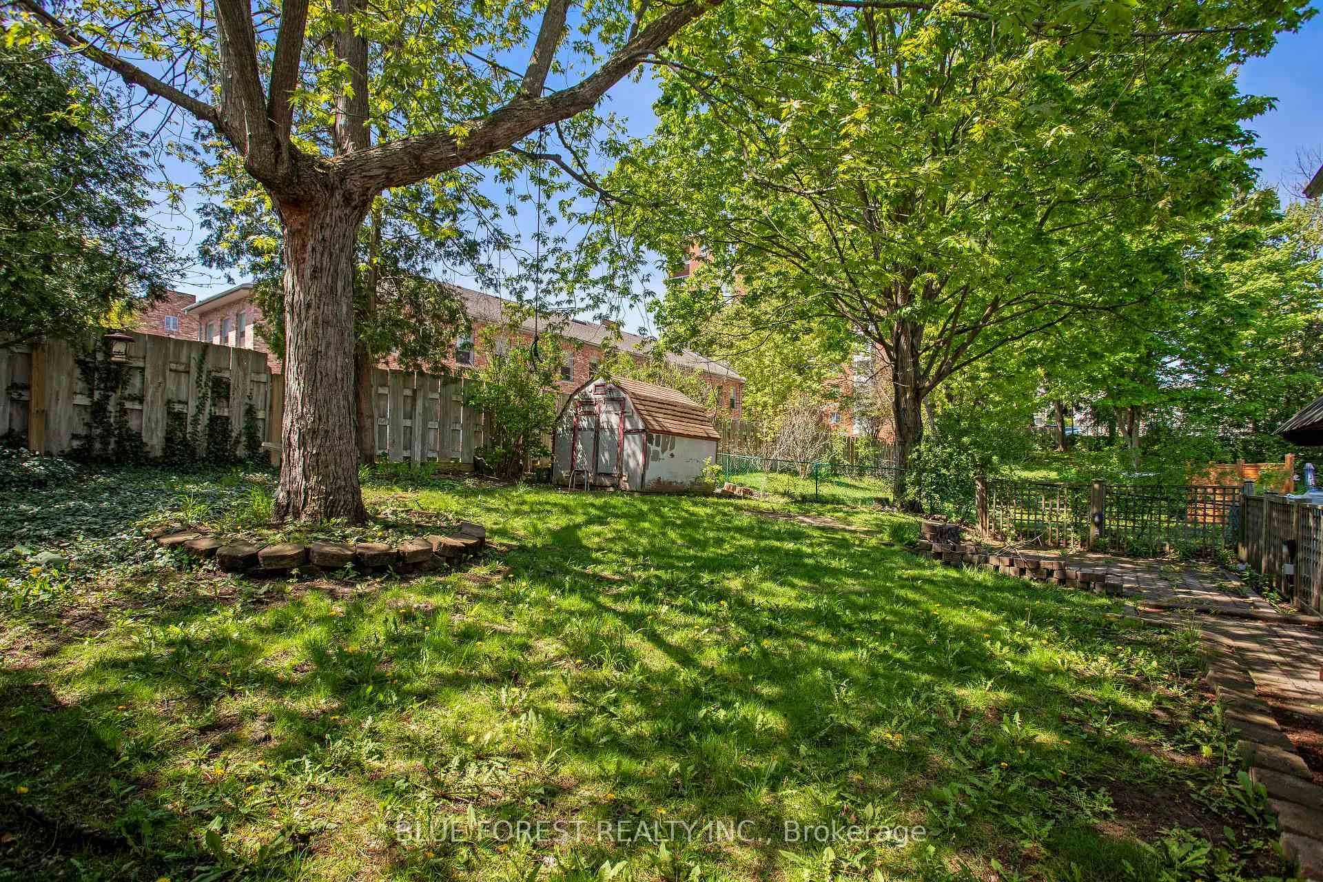 Photo 39 of 255 Delta Place, London, South D — HOMEH