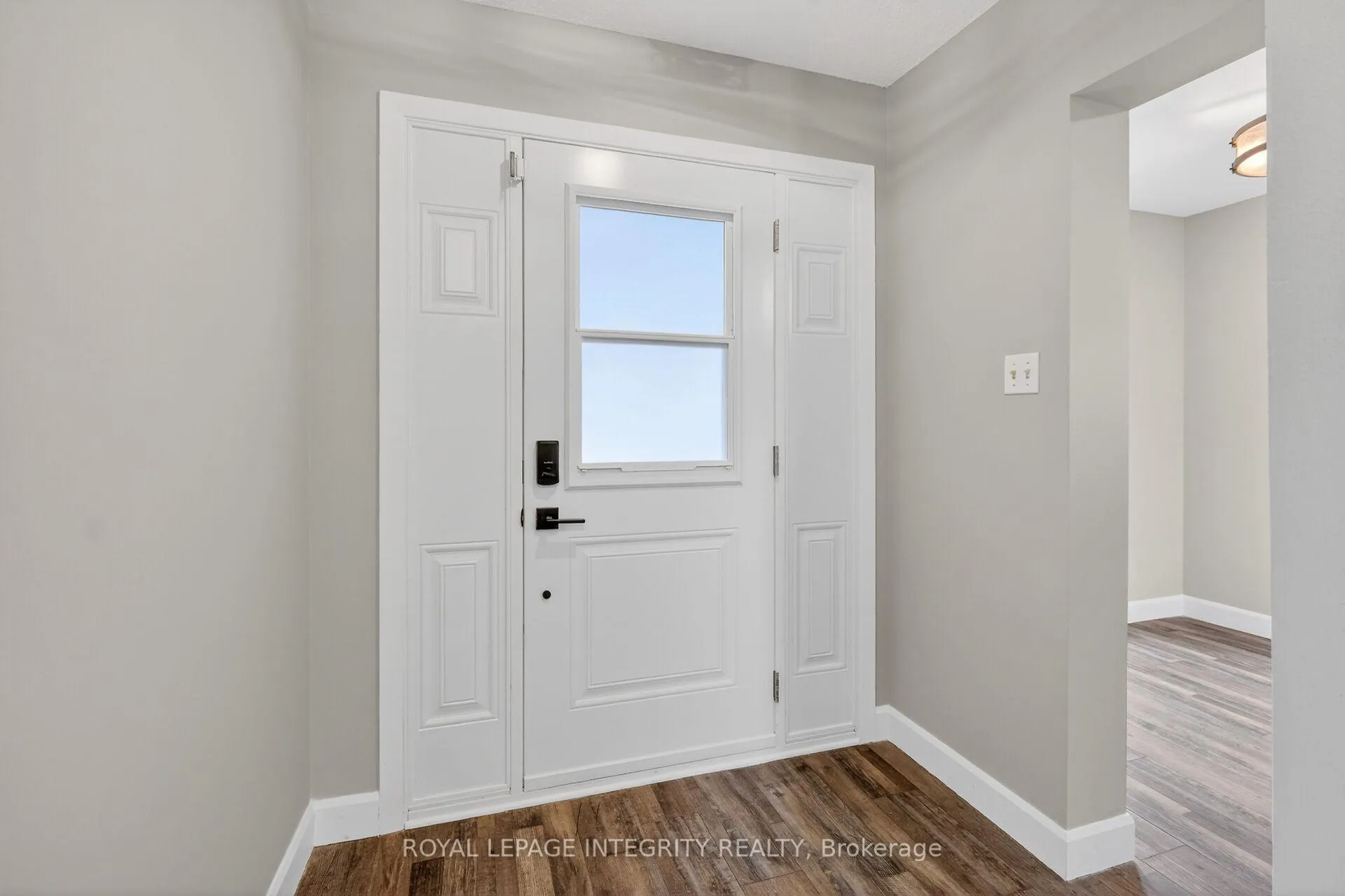 Photo 5 of 1167 Saint-Emmanuel Terrace, Ottawa, Convent Glen North — HOMEH