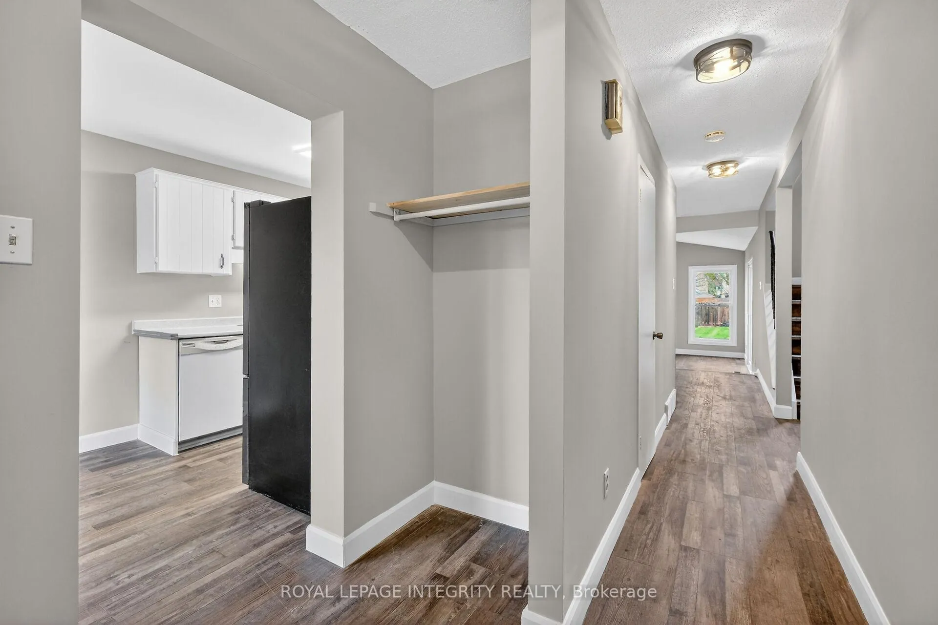 Photo 6 of 1167 Saint-Emmanuel Terrace, Ottawa, Convent Glen North — HOMEH