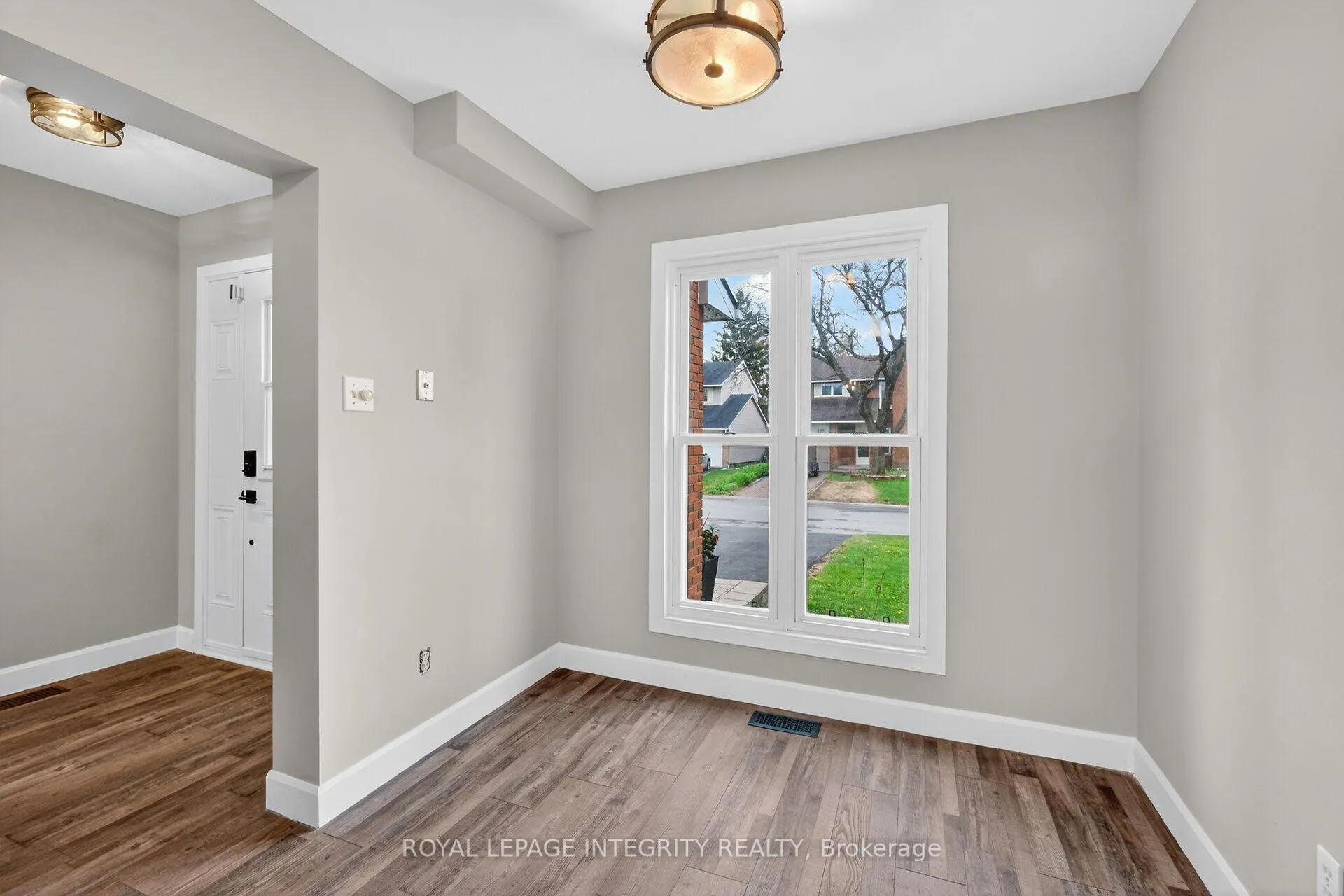 Photo 8 of 1167 Saint-Emmanuel Terrace, Ottawa, Convent Glen North — HOMEH
