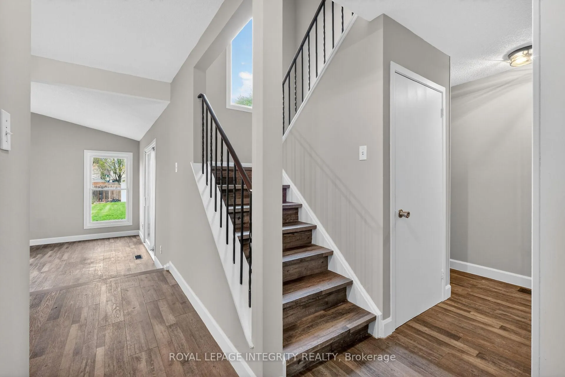 Photo 22 of 1167 Saint-Emmanuel Terrace, Ottawa, Convent Glen North — HOMEH