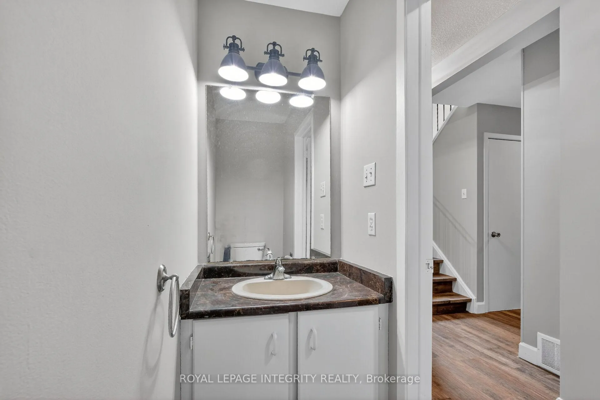 Photo 23 of 1167 Saint-Emmanuel Terrace, Ottawa, Convent Glen North — HOMEH