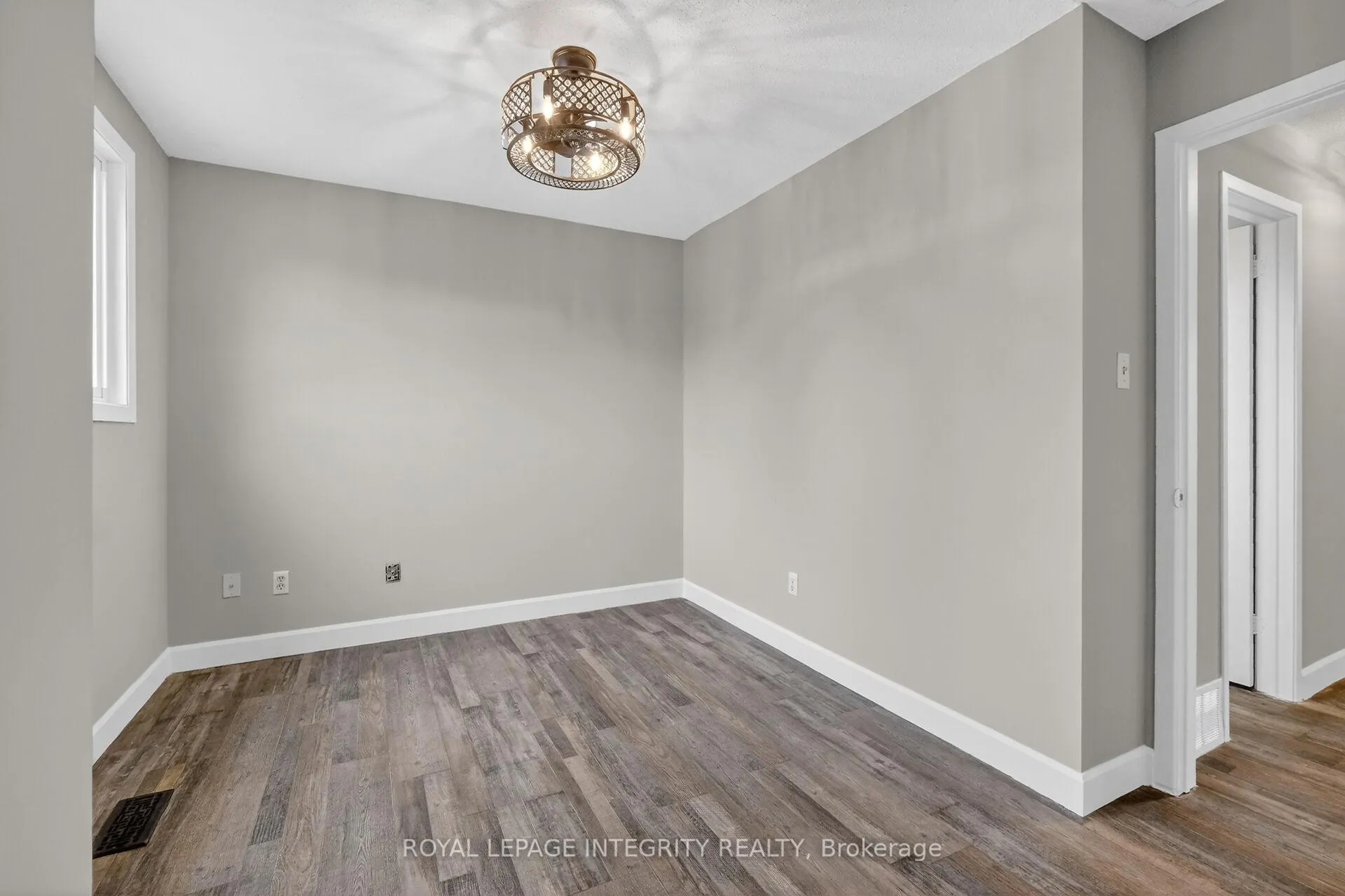 Photo 38 of 1167 Saint-Emmanuel Terrace, Ottawa, Convent Glen North — HOMEH