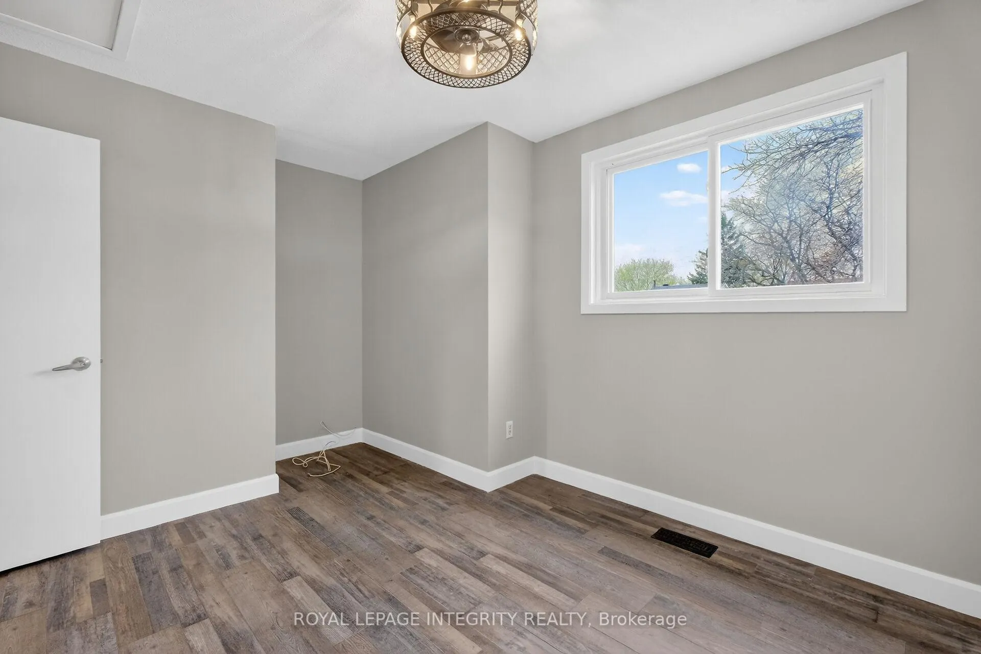 Photo 39 of 1167 Saint-Emmanuel Terrace, Ottawa, Convent Glen North — HOMEH