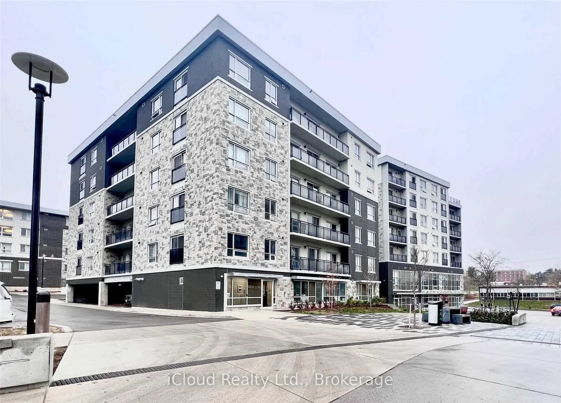 Photo 3 of Unit 401, 275 Larch Street, Waterloo, Beechwood/University — HOMEH
