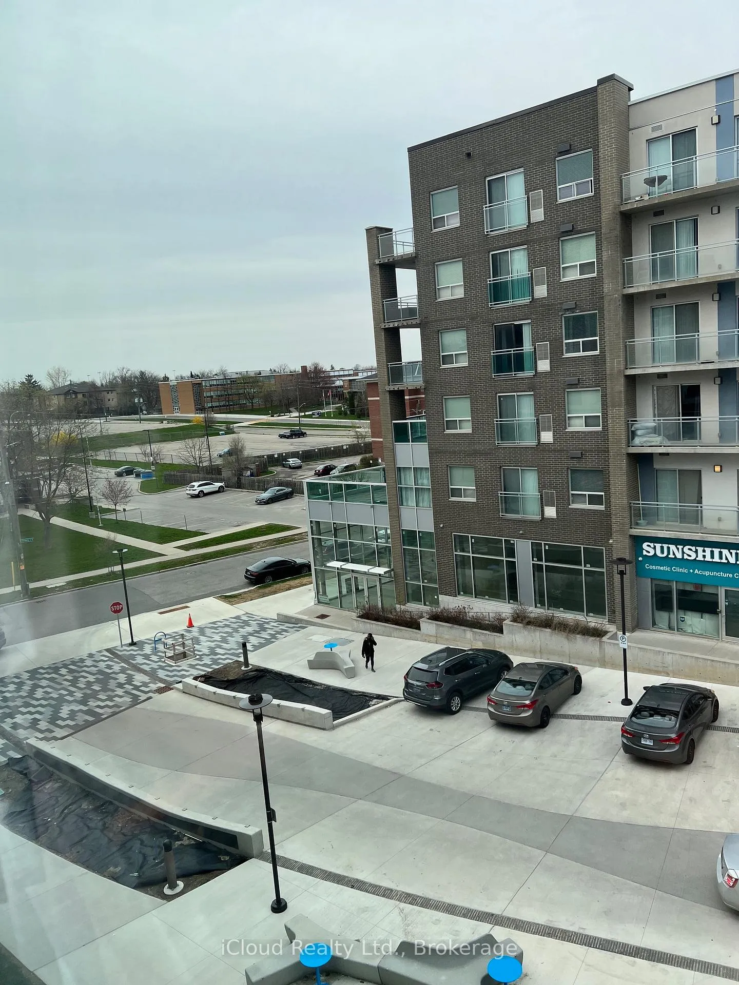 Photo 19 of Unit 401, 275 Larch Street, Waterloo, Beechwood/University — HOMEH