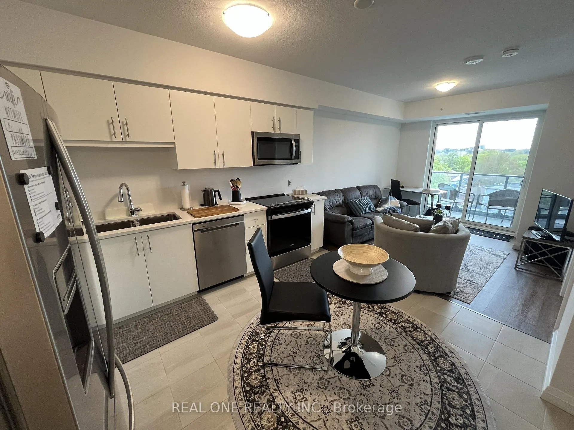 Photo 3 of Unit Unit 603, 93 Arthur Street S, Guelph, St. Patrick's Ward — HOMEH