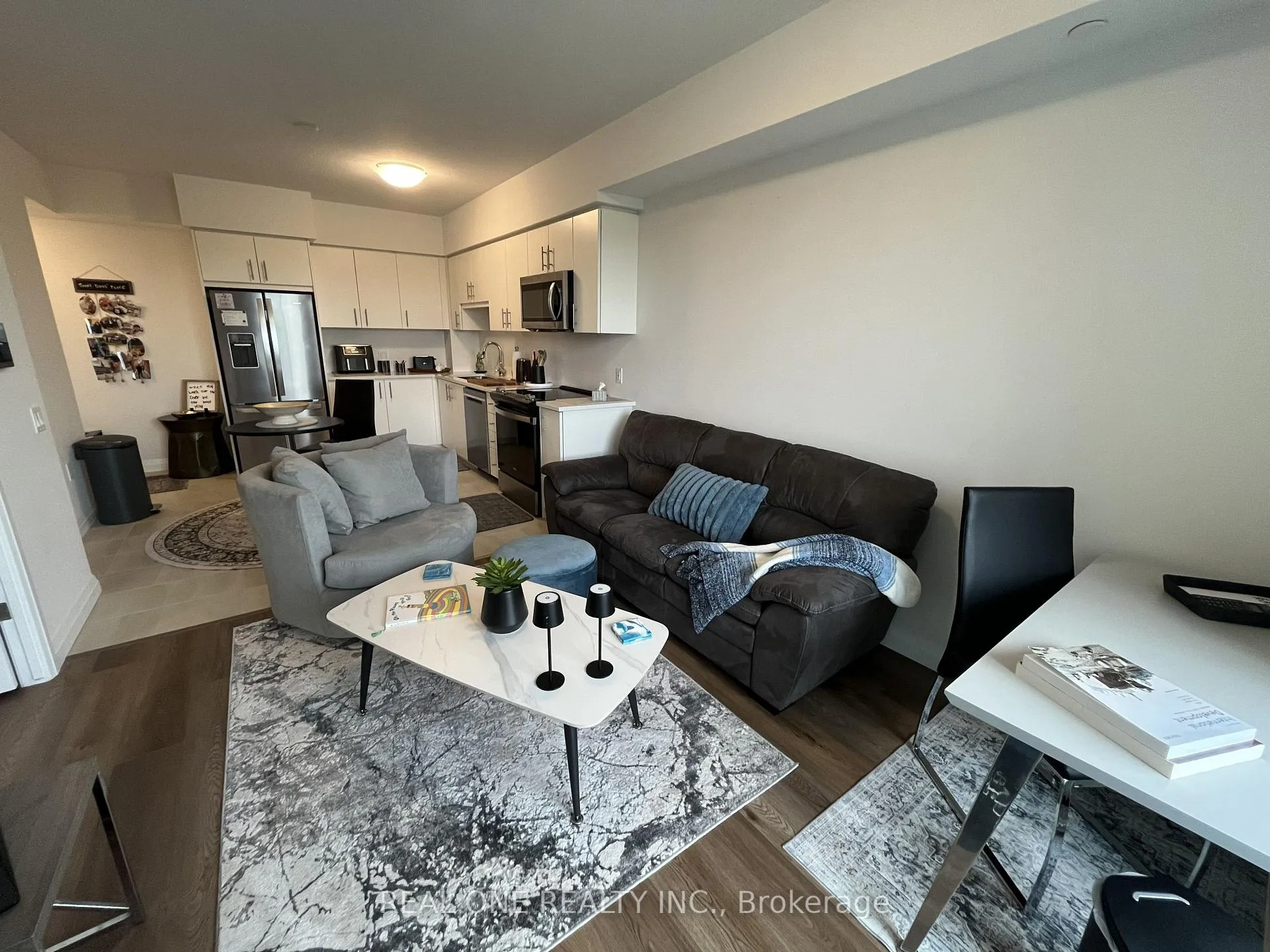 Photo 4 of Unit Unit 603, 93 Arthur Street S, Guelph, St. Patrick's Ward — HOMEH
