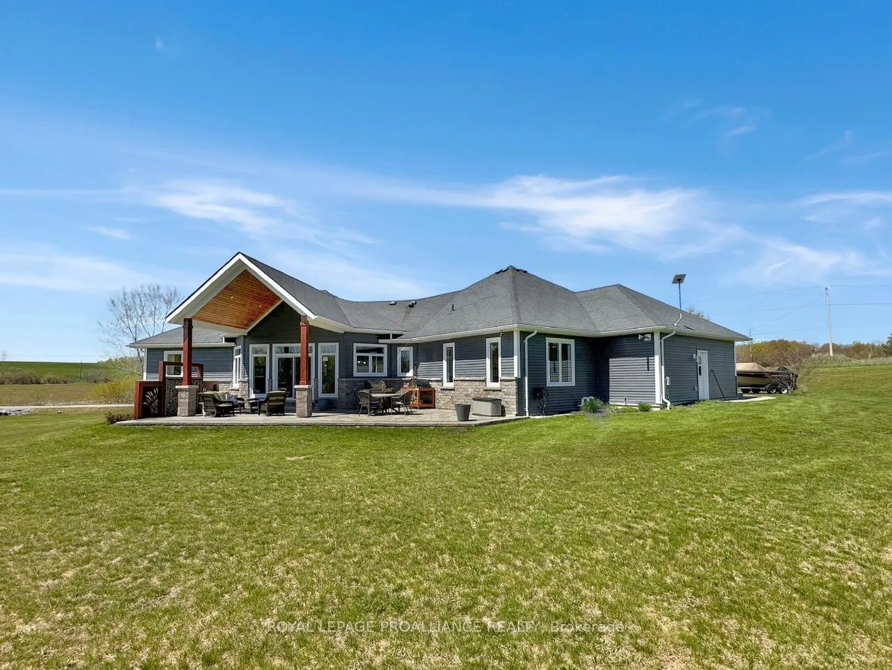 Photo 4 of 209 Schriver Road, Quinte West, Murray Ward — HOMEH