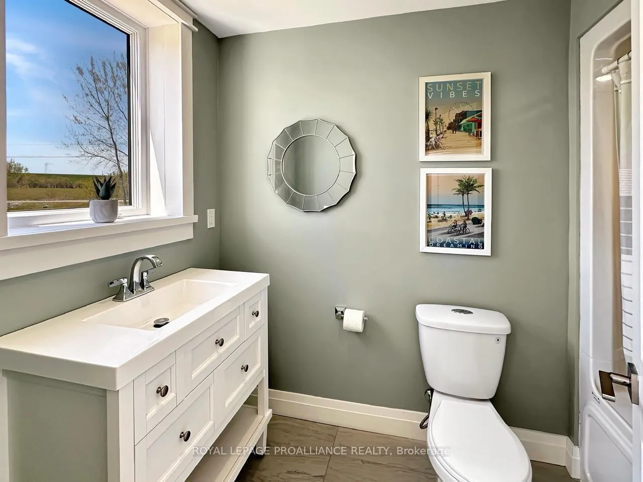 Photo 35 of 209 Schriver Road, Quinte West, Murray Ward — HOMEH