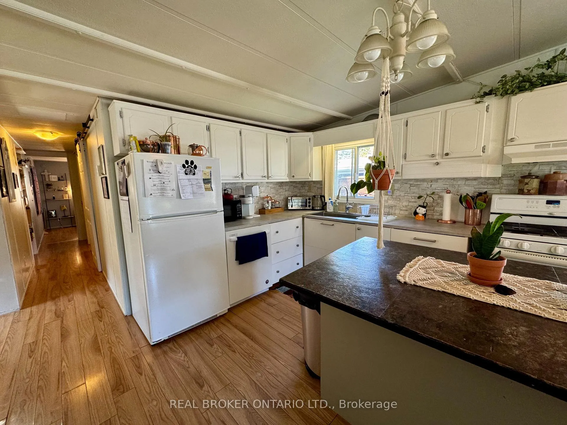 Photo 7 of Unit 243, 580 Beaver Creek Road, Waterloo, Columbia Forest — HOMEH
