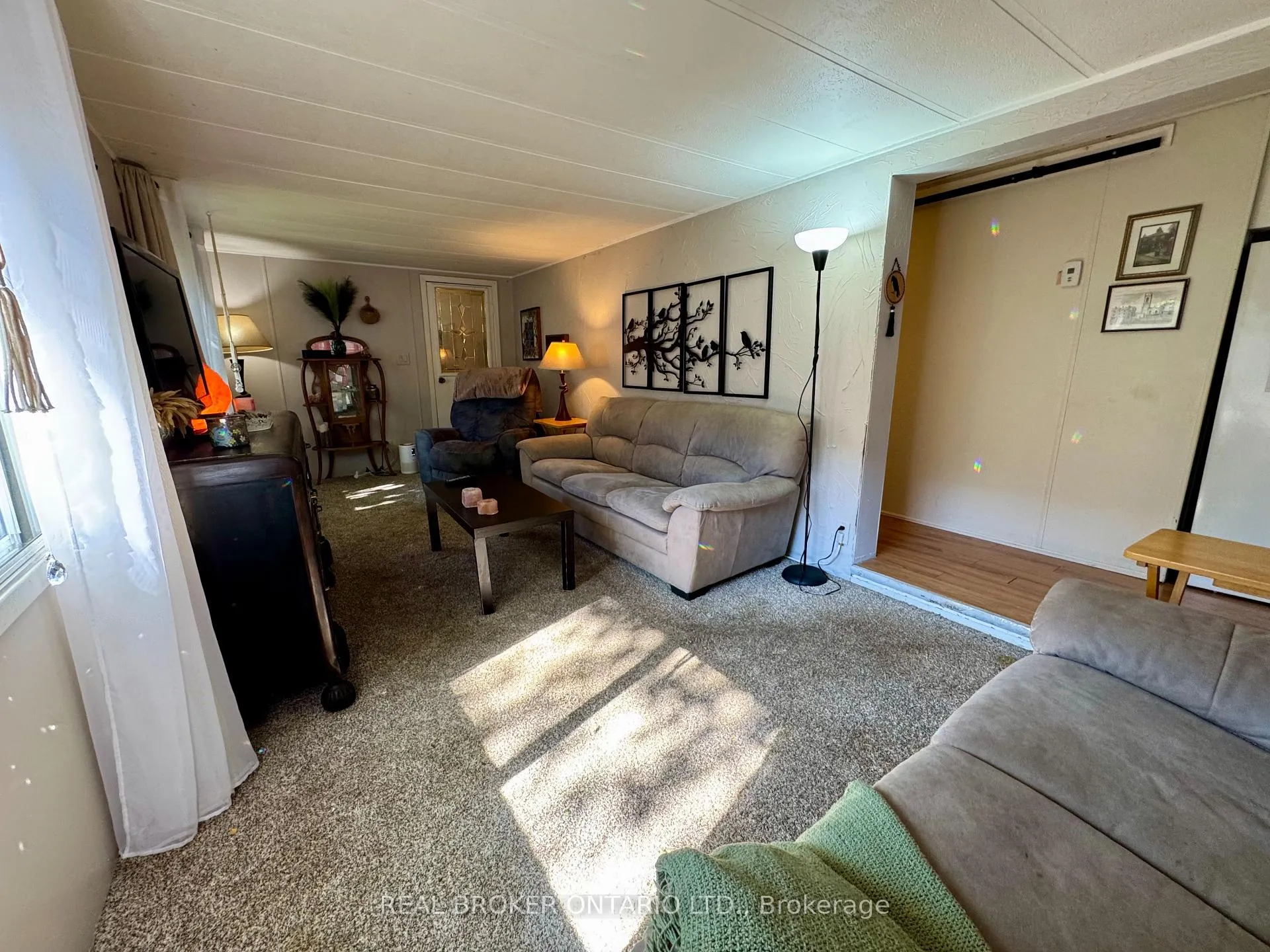 Photo 12 of Unit 243, 580 Beaver Creek Road, Waterloo, Columbia Forest — HOMEH