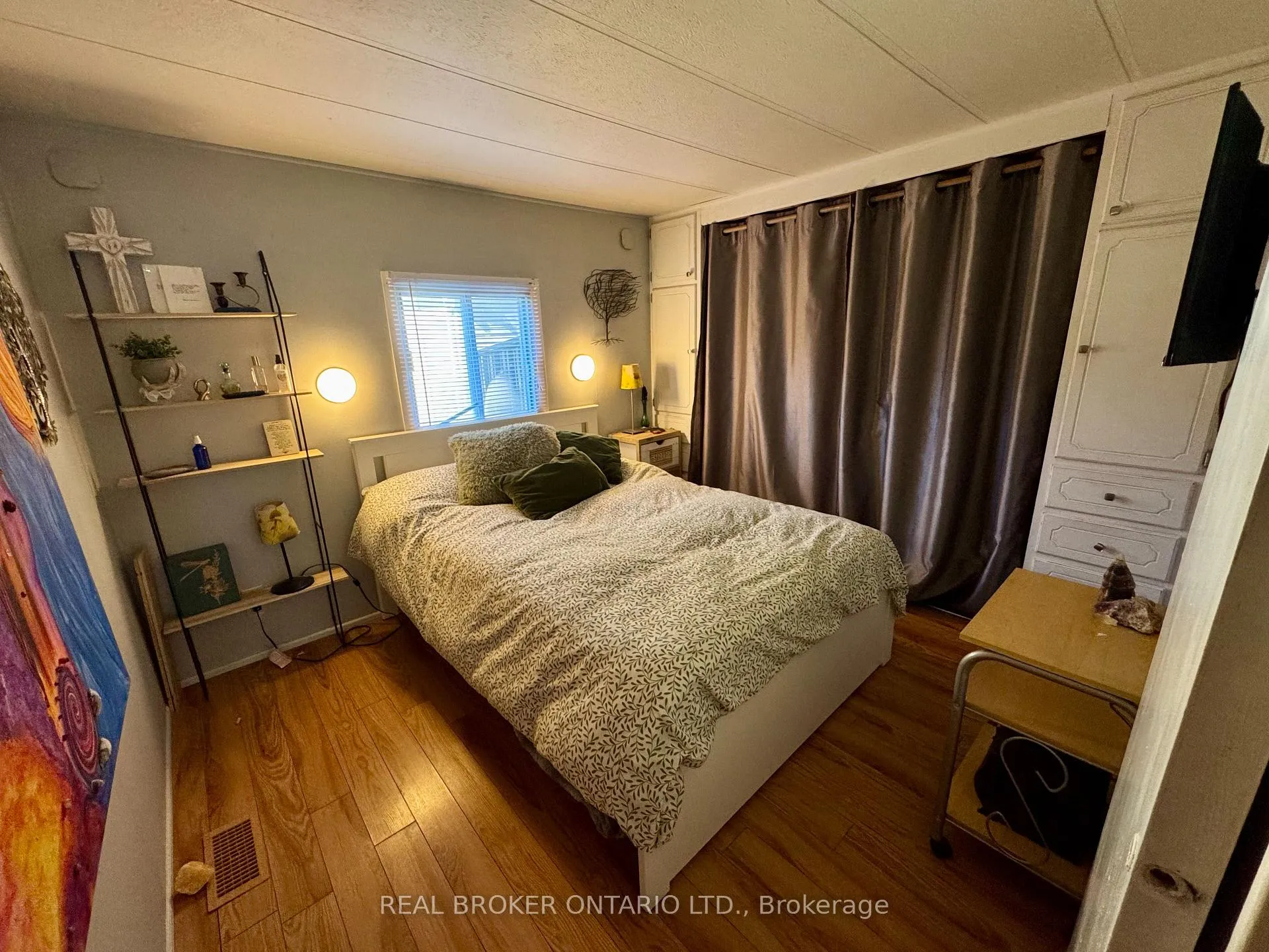 Photo 15 of Unit 243, 580 Beaver Creek Road, Waterloo, Columbia Forest — HOMEH