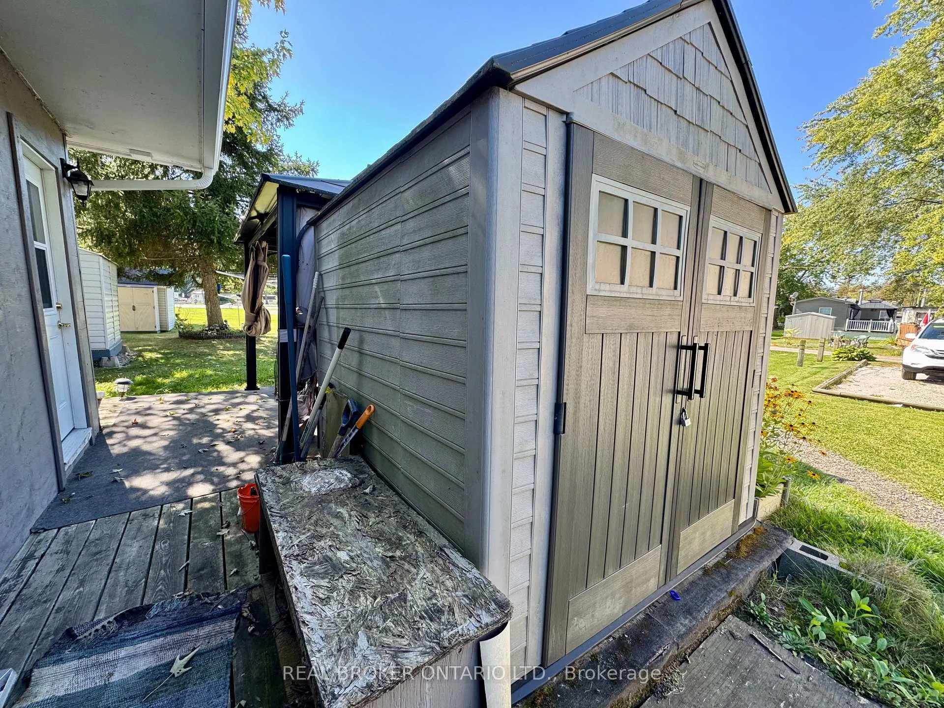 Photo 29 of Unit 243, 580 Beaver Creek Road, Waterloo, Columbia Forest — HOMEH