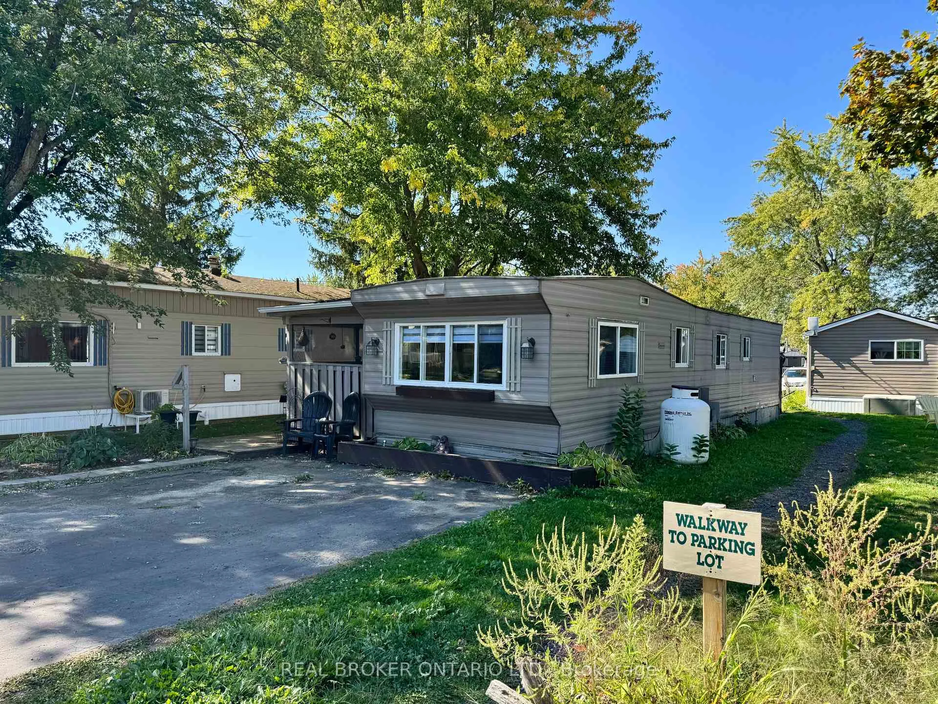 Photo 30 of Unit 243, 580 Beaver Creek Road, Waterloo, Columbia Forest — HOMEH