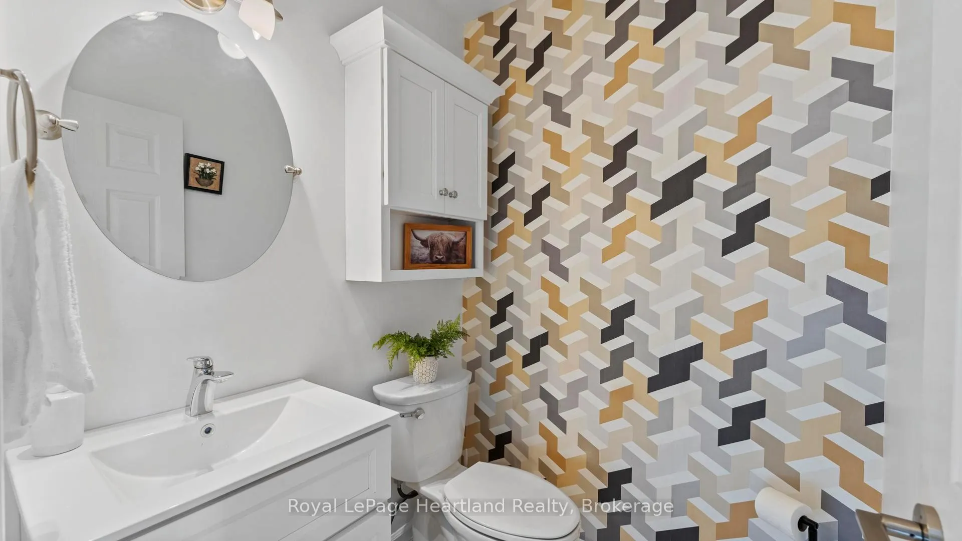 Photo 5 of 67 Brantford Street, Huron East, Seaforth — HOMEH