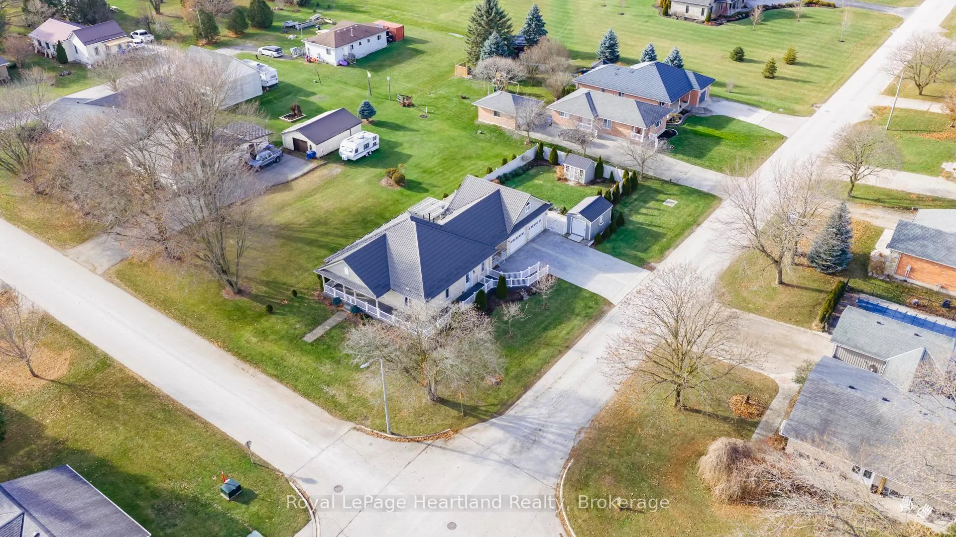Photo 40 of 67 Brantford Street, Huron East, Seaforth — HOMEH