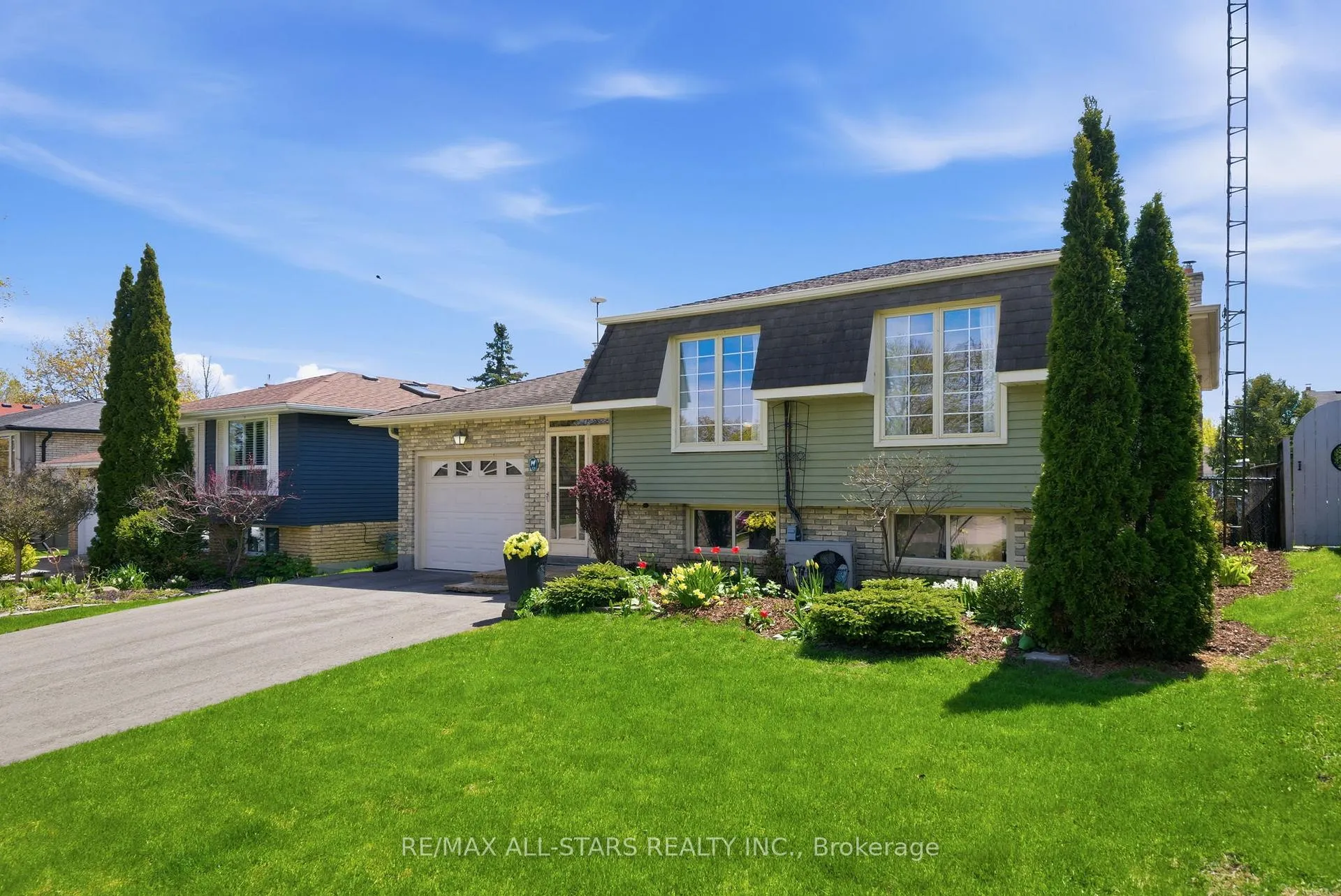 Photo 3 of 39 Orchard Road, Scugog, Port Perry — HOMEH