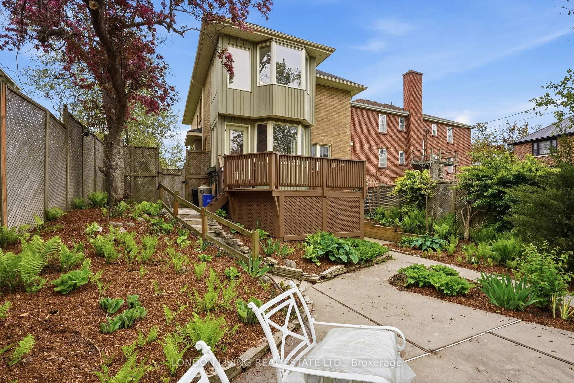 Photo 38 of 26 Frank Place, London, South F — HOMEH
