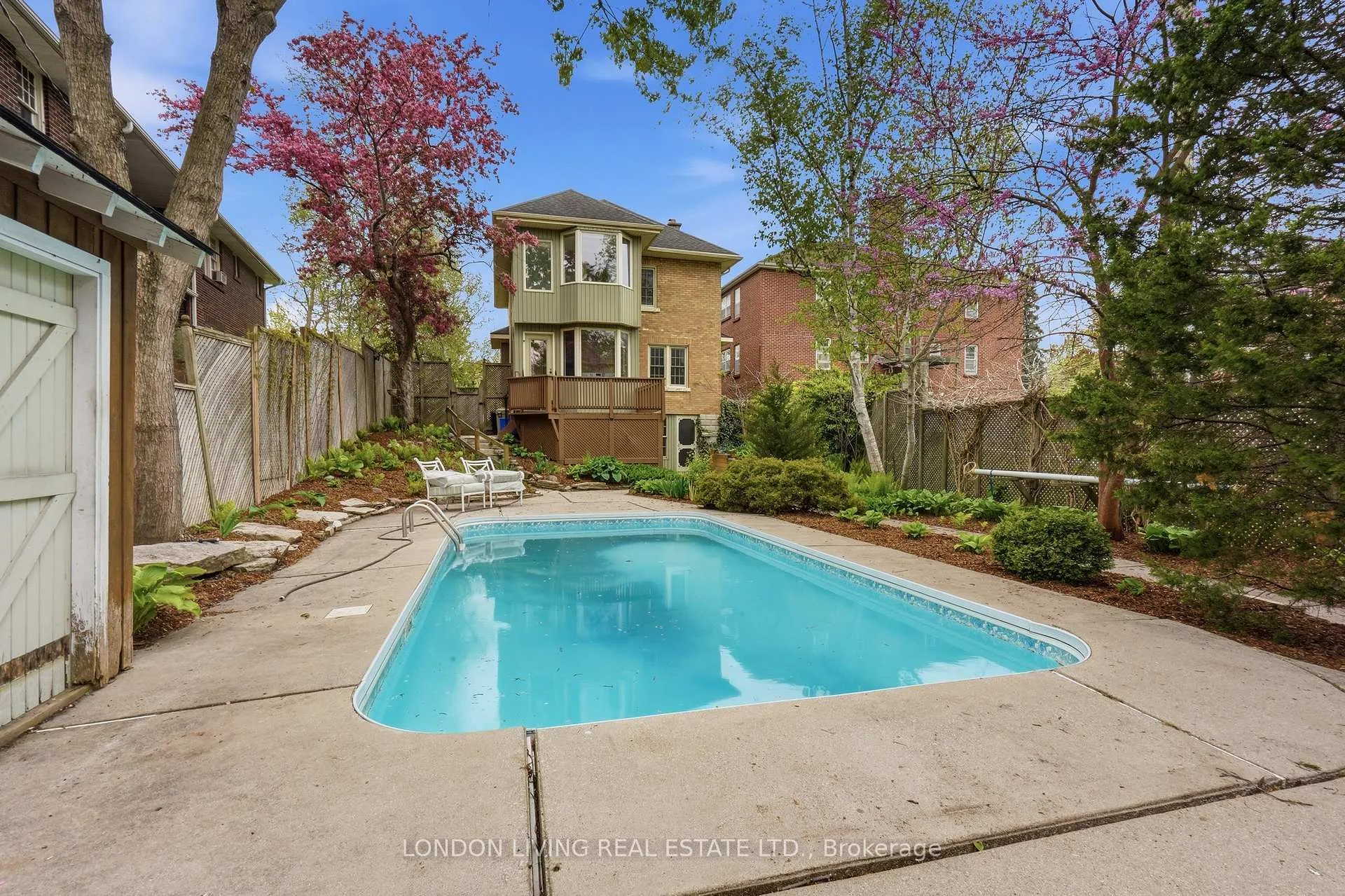 Photo 43 of 26 Frank Place, London, South F — HOMEH