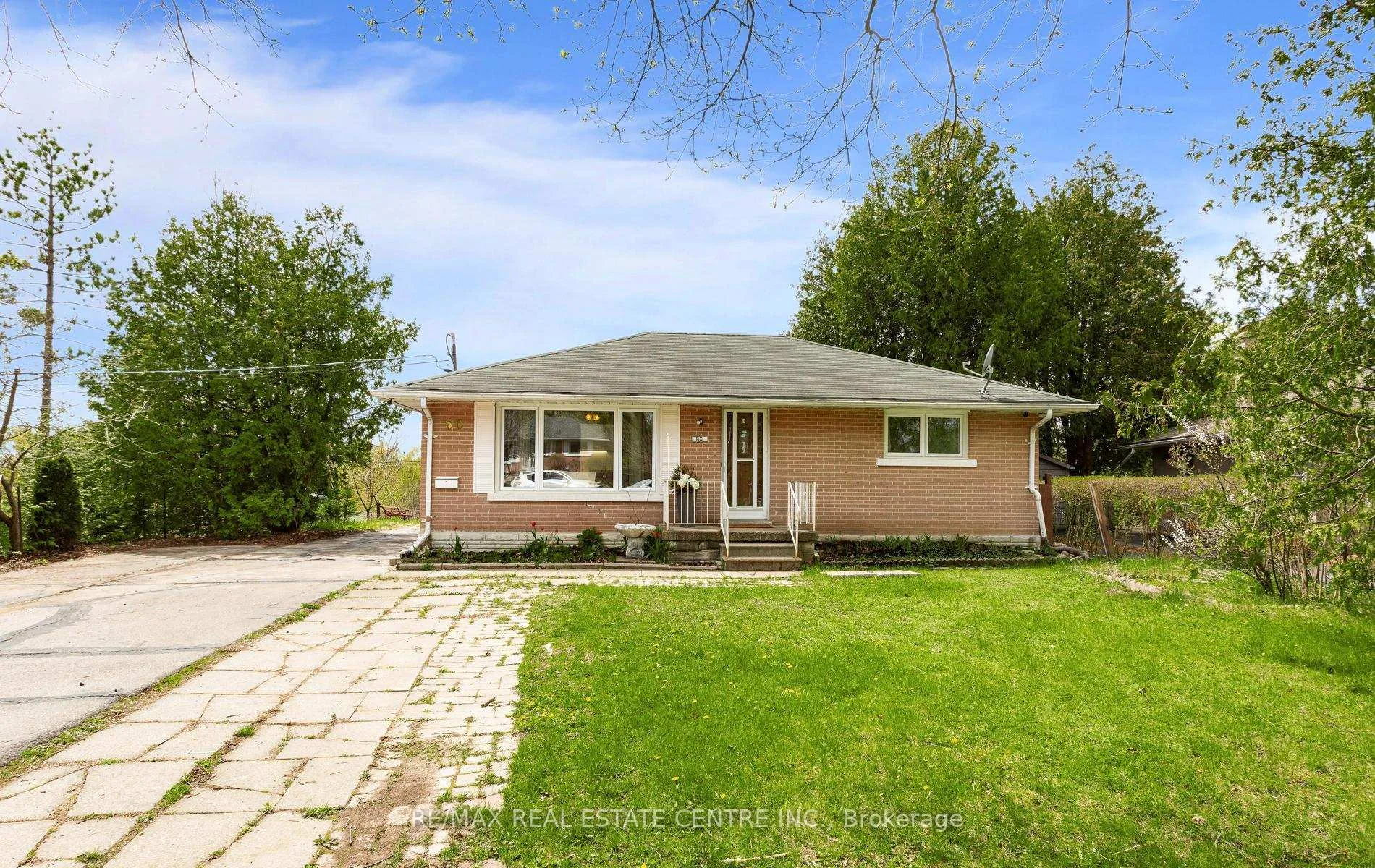 Photo 1 of 50 Dumbarton Street, Guelph, Riverside Park — HOMEH