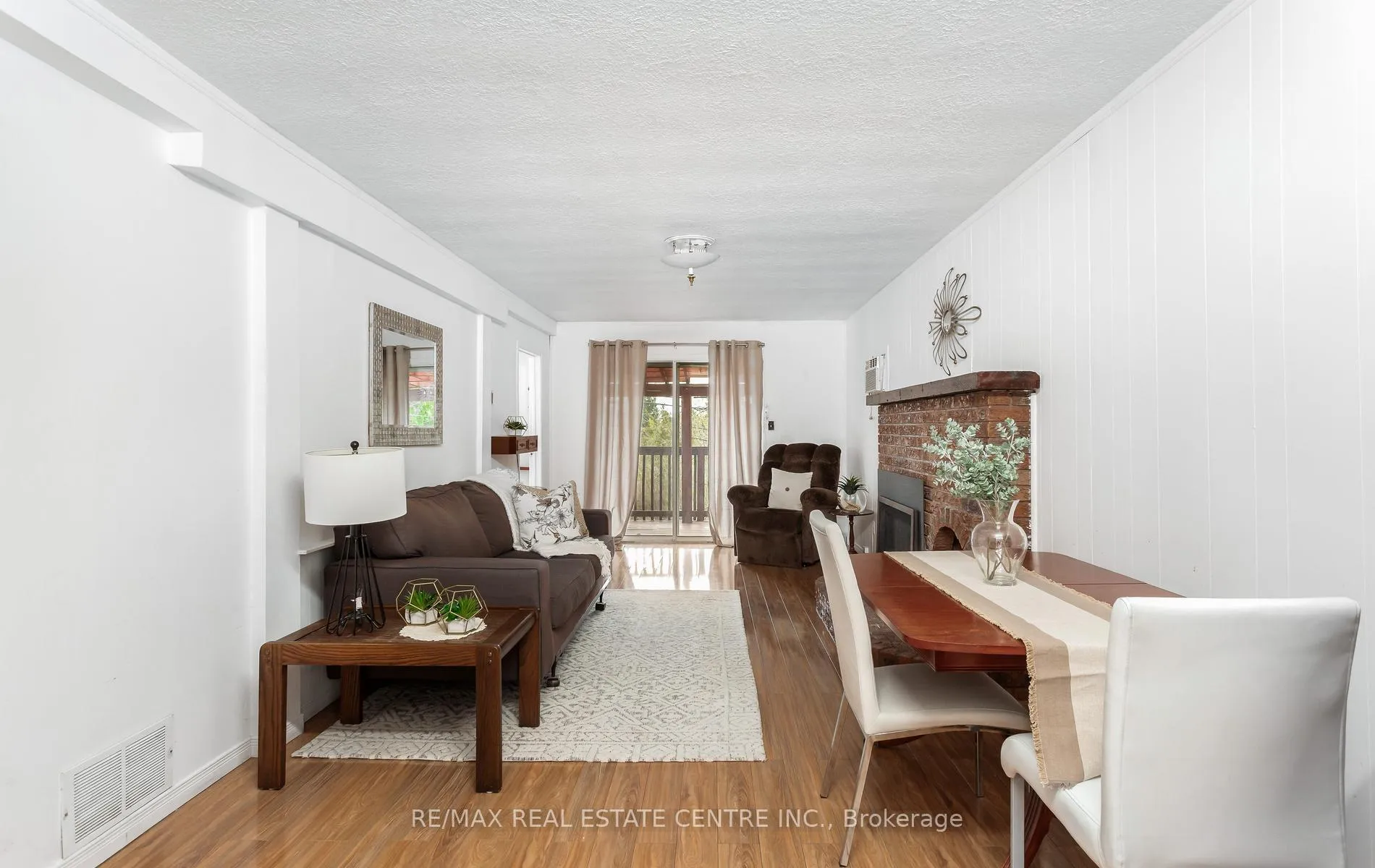 Photo 11 of 50 Dumbarton Street, Guelph, Riverside Park — HOMEH