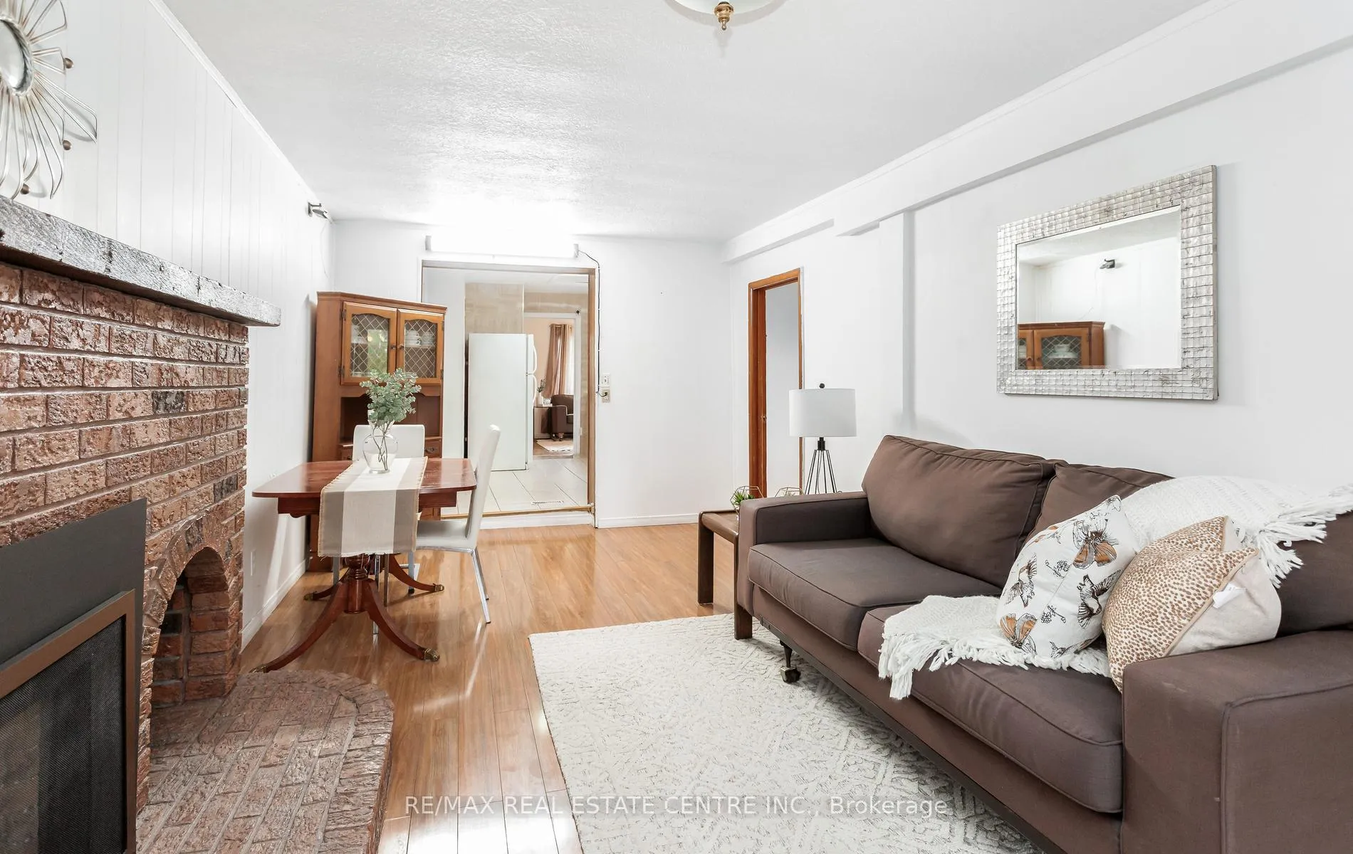 Photo 16 of 50 Dumbarton Street, Guelph, Riverside Park — HOMEH