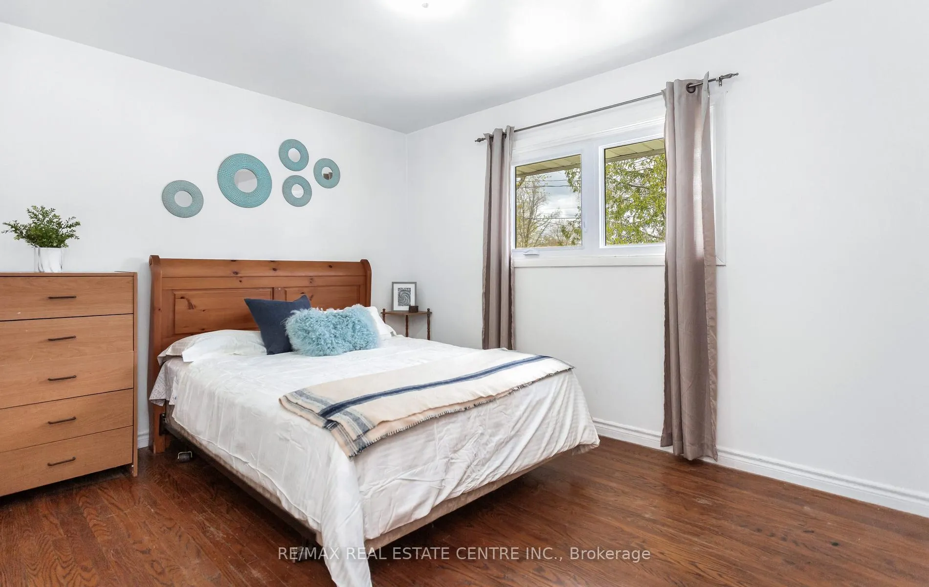 Photo 22 of 50 Dumbarton Street, Guelph, Riverside Park — HOMEH