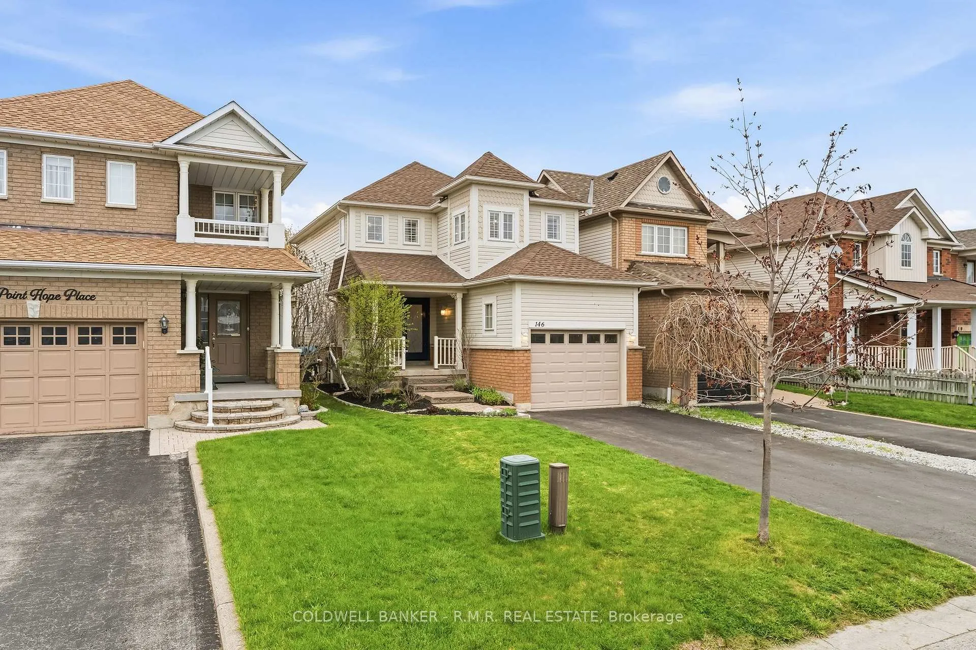 Photo 2 of 146 Point Hope Place, Whitby, Port Whitby — HOMEH