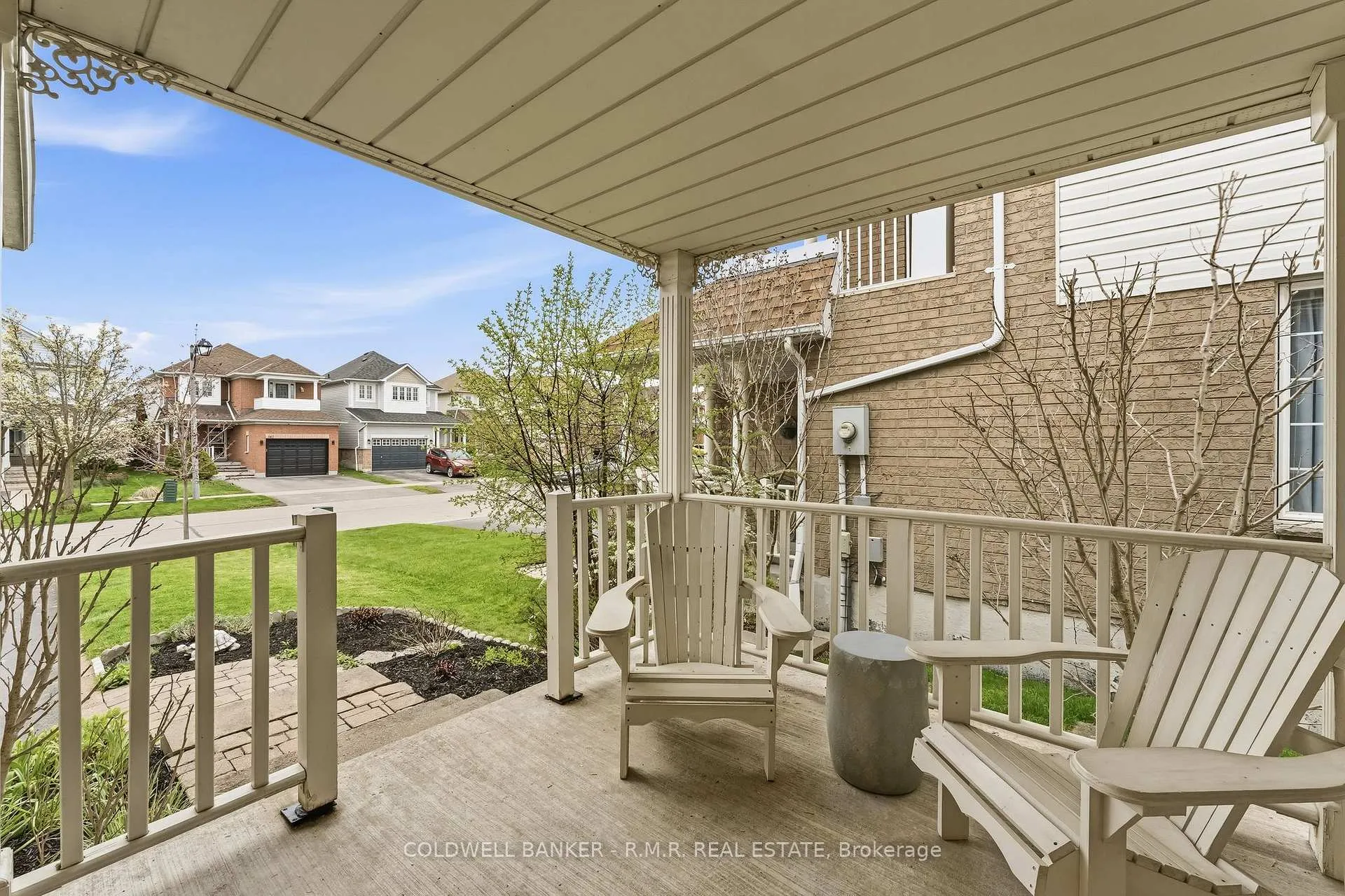 Photo 4 of 146 Point Hope Place, Whitby, Port Whitby — HOMEH