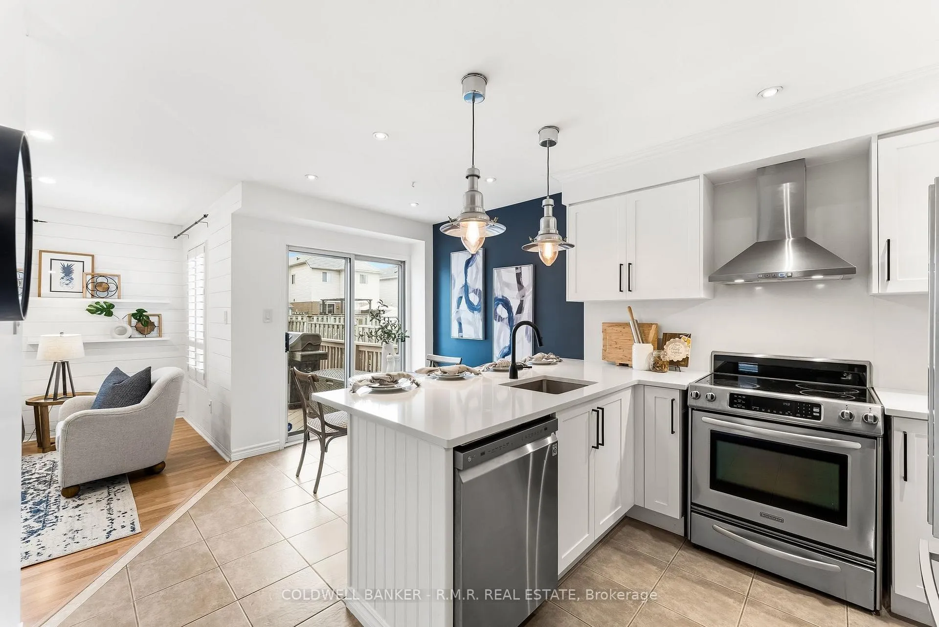 Photo 14 of 146 Point Hope Place, Whitby, Port Whitby — HOMEH