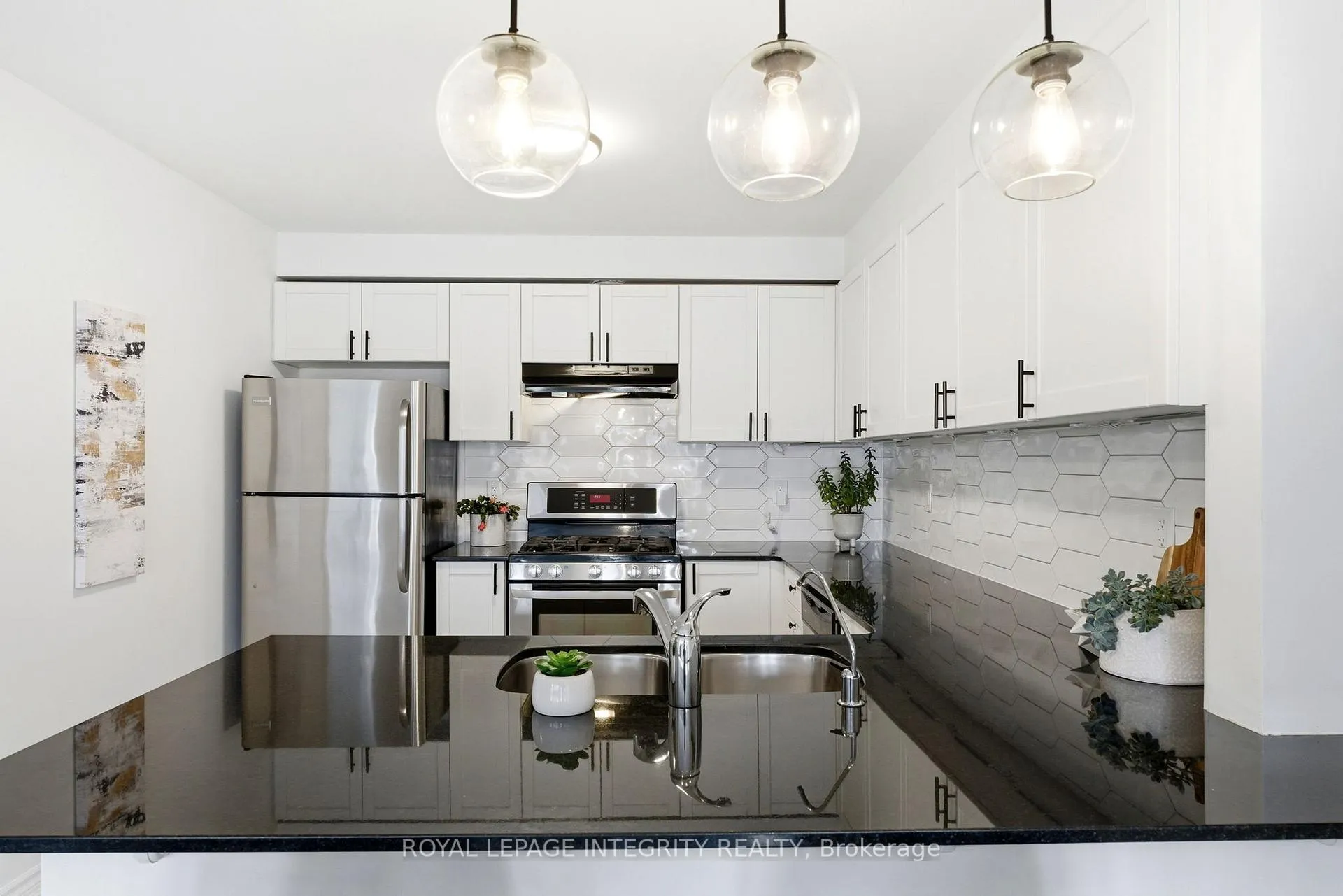 Photo 21 of 806 Maloja Way, Ottawa, Stittsville (North) — HOMEH