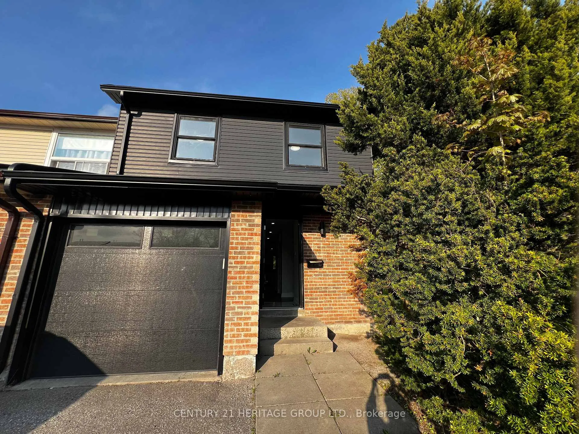 Photo of 1133 Trowbridge Court