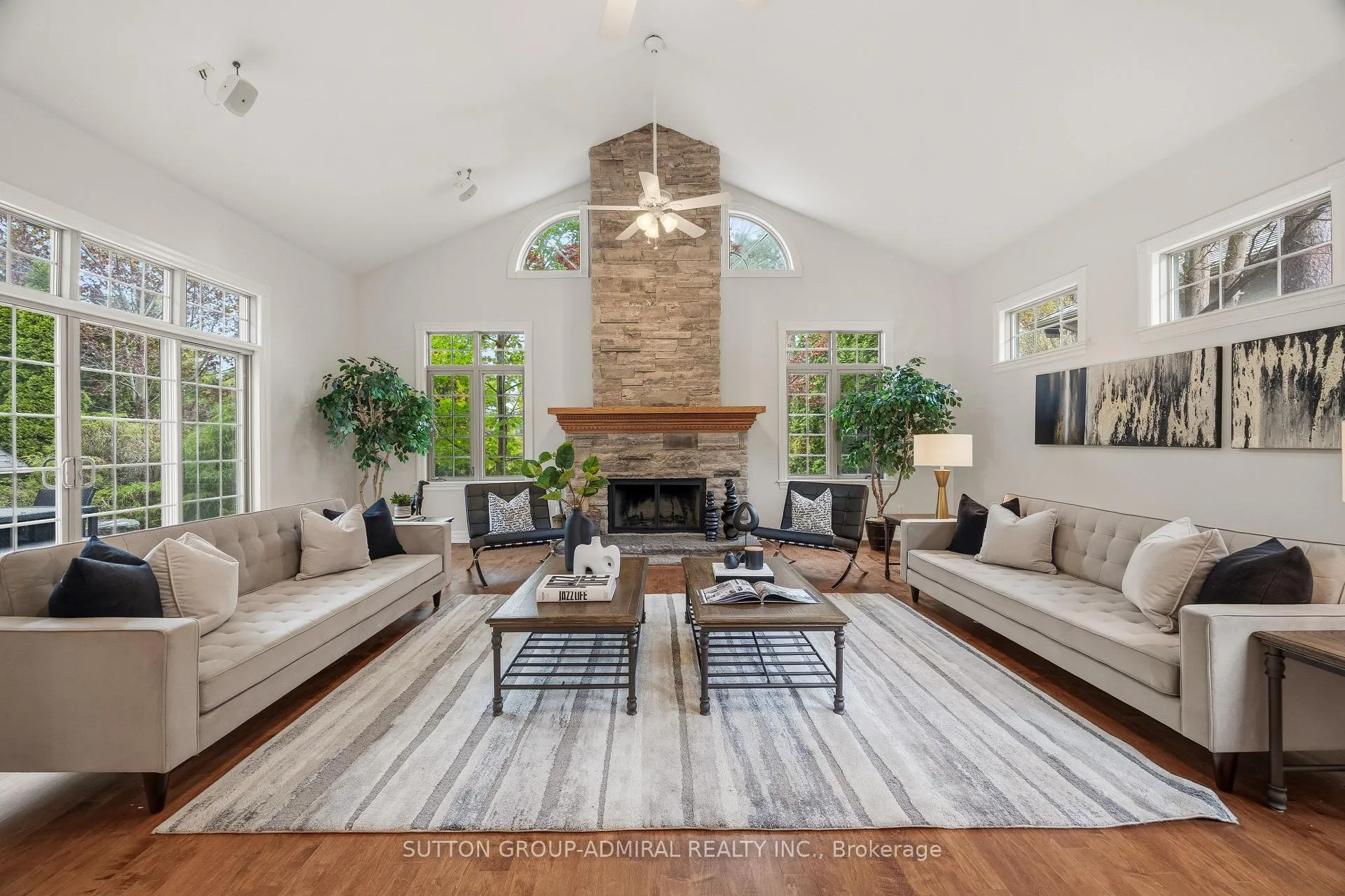 Photo 13 of 47 Johnson Street, Markham, Thornhill — HOMEH