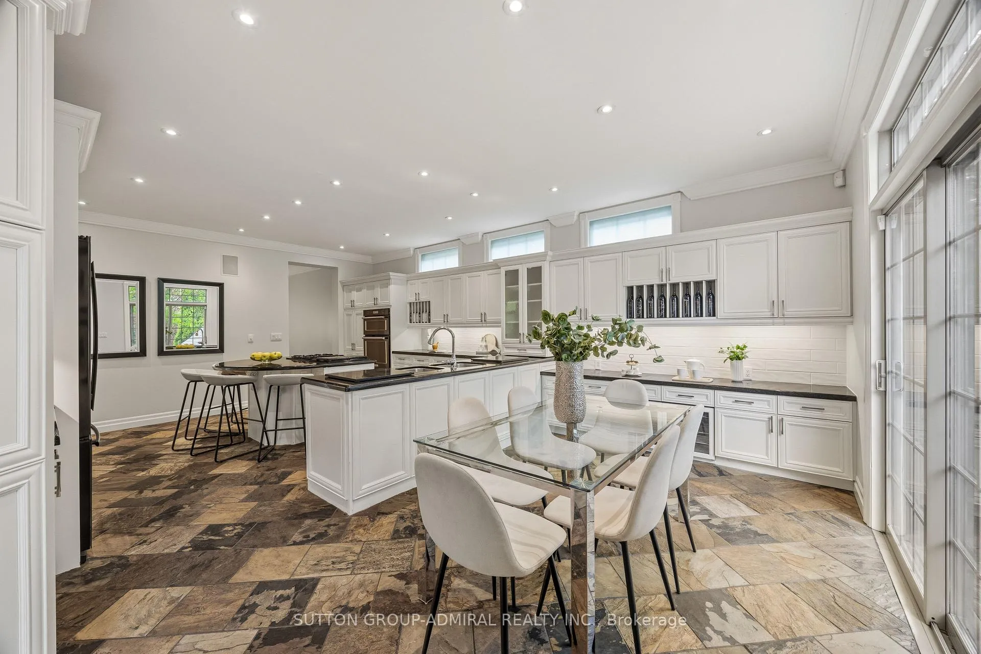 Photo 17 of 47 Johnson Street, Markham, Thornhill — HOMEH