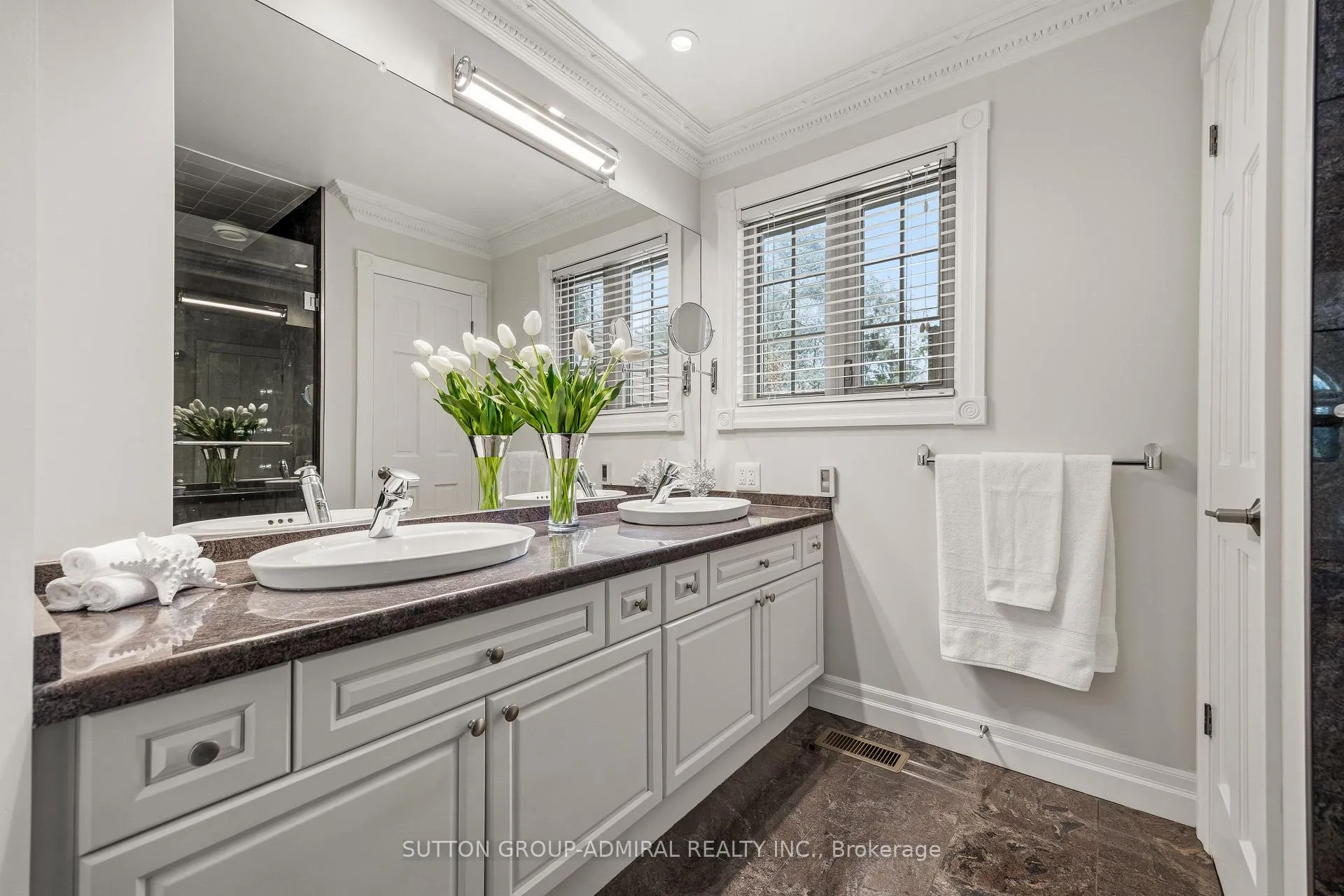 Photo 28 of 47 Johnson Street, Markham, Thornhill — HOMEH