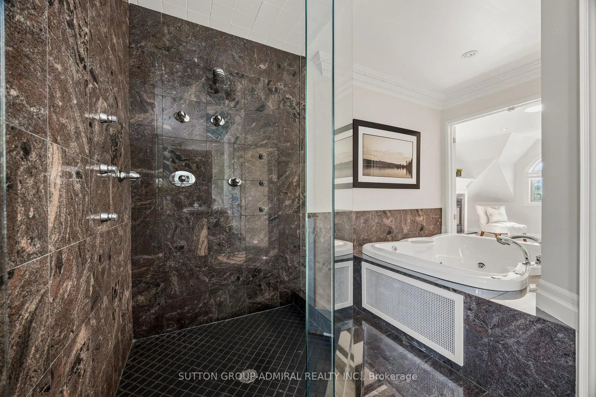 Photo 29 of 47 Johnson Street, Markham, Thornhill — HOMEH