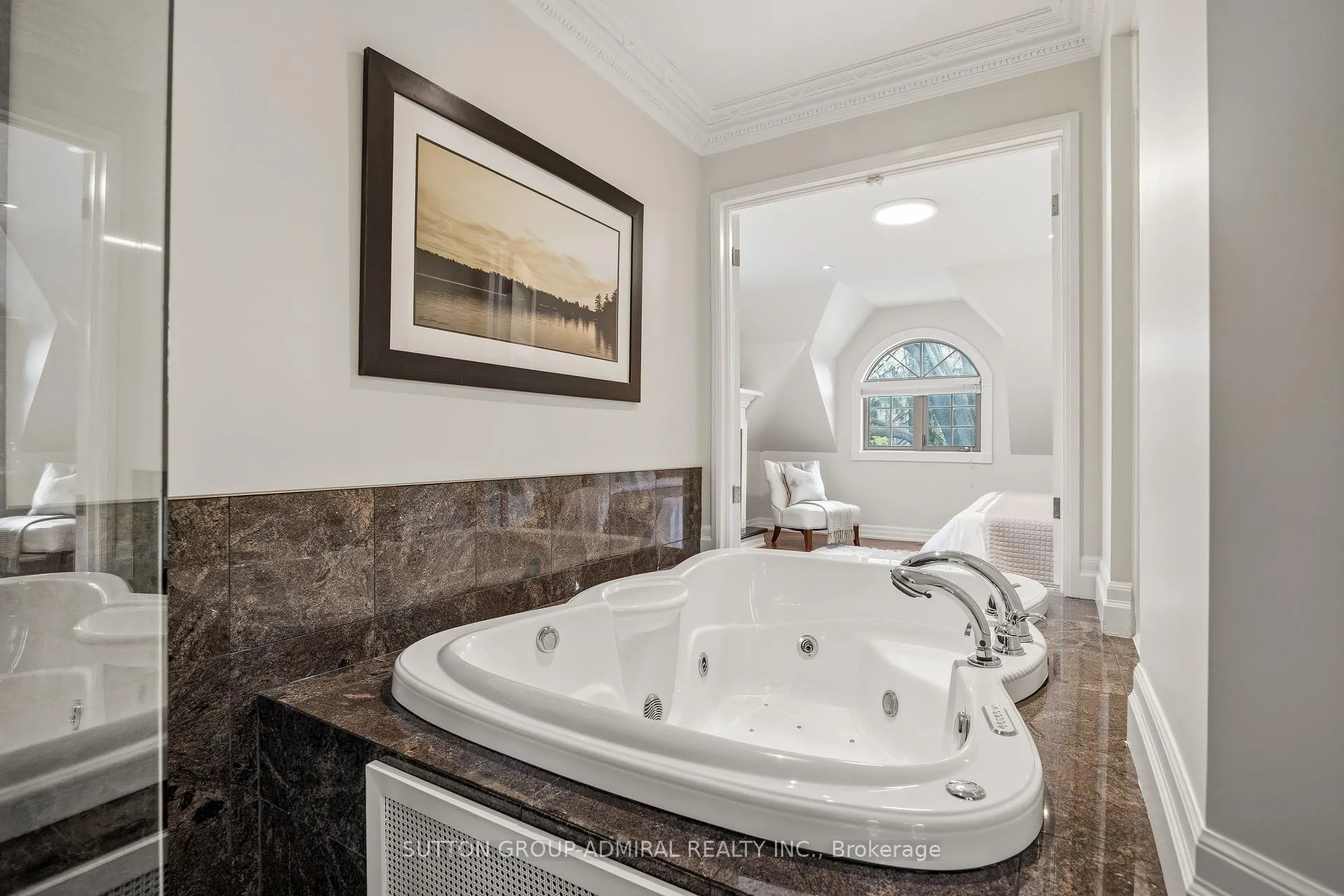 Photo 30 of 47 Johnson Street, Markham, Thornhill — HOMEH