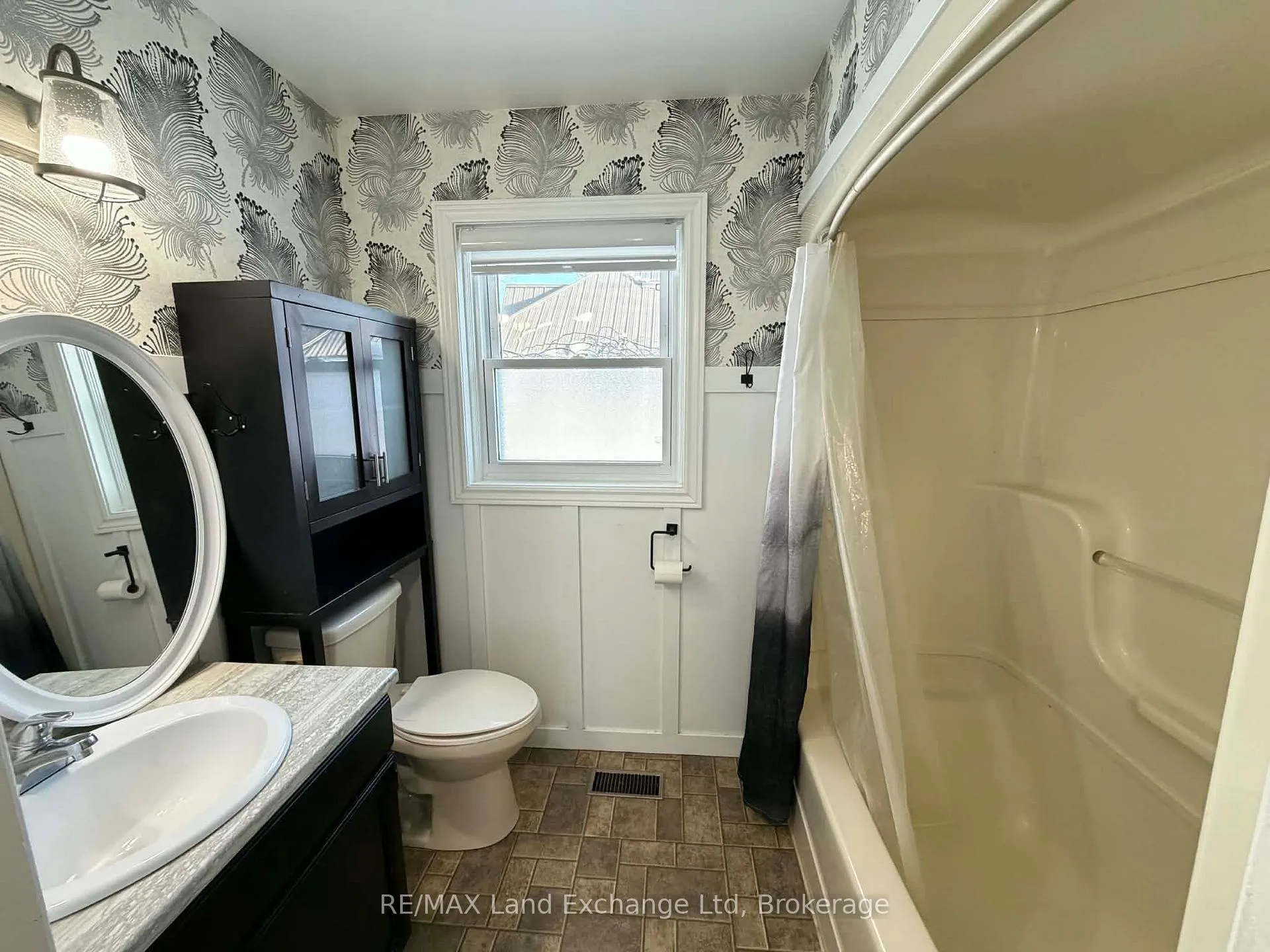 Photo 15 of 349 Shuter Street, North Huron, Wingham — HOMEH