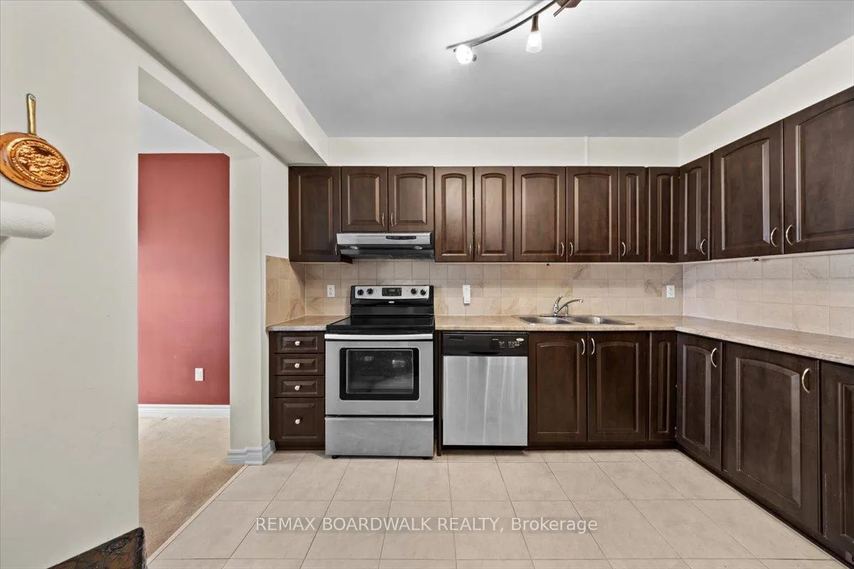 Photo 11 of 926 Torino Terrace, Ottawa, Avalon East — HOMEH